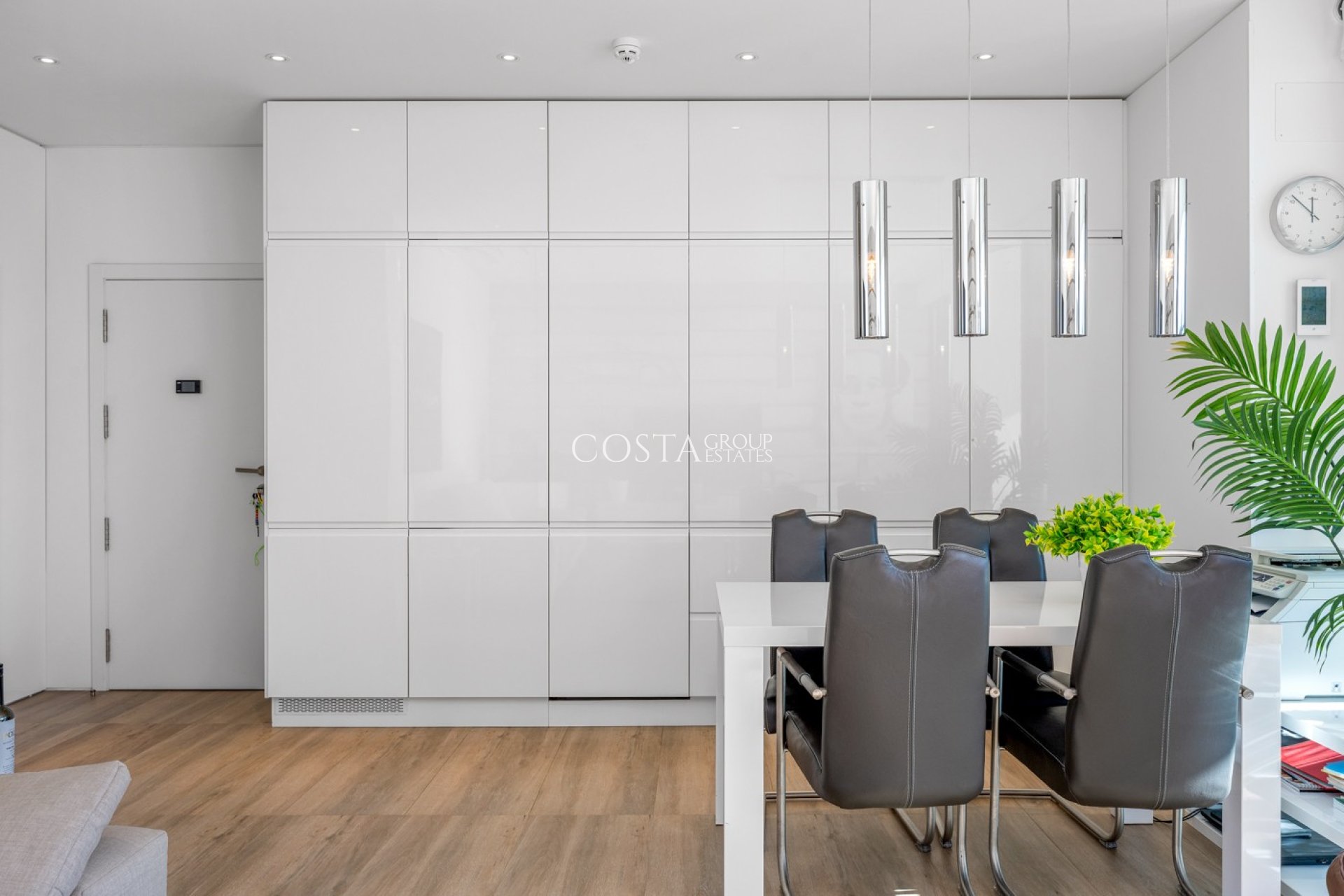 Revente - Apartments -
Las Colinas Golf