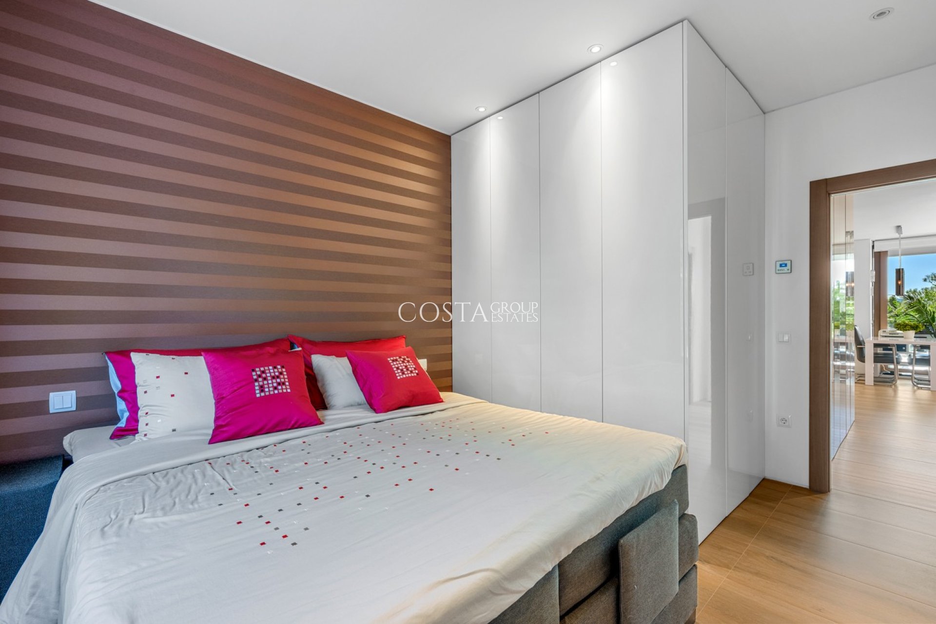 Revente - Apartments -
Las Colinas Golf