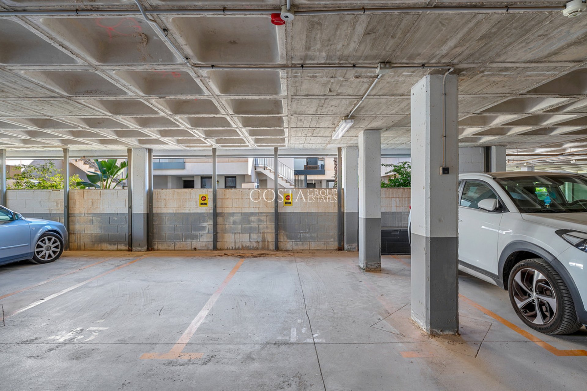 Revente - Apartments -
Orihuela Costa - Campoamor