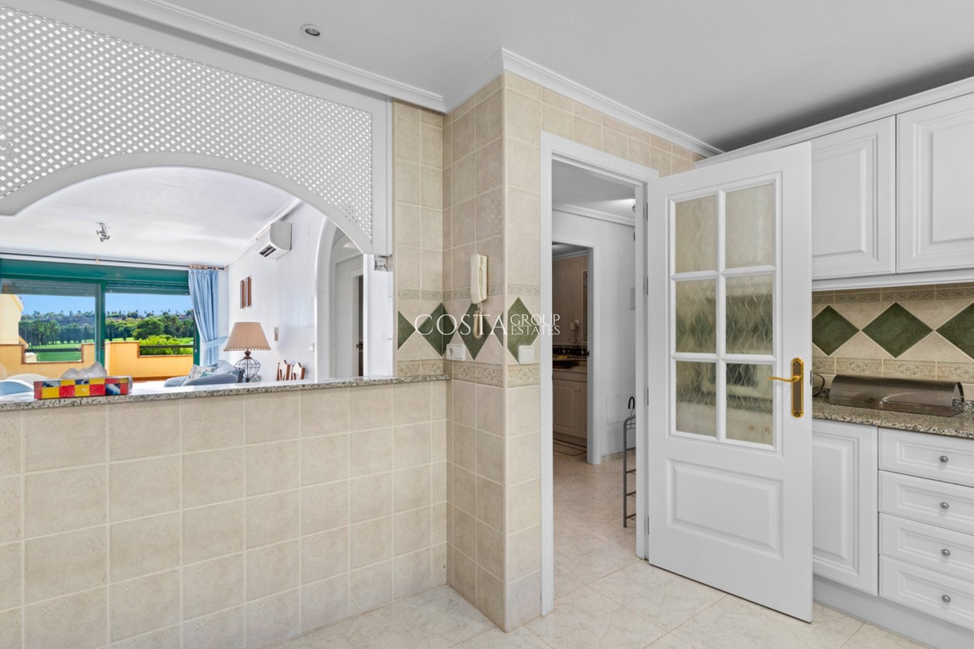 Revente - Apartments -
Orihuela Costa - Campoamor