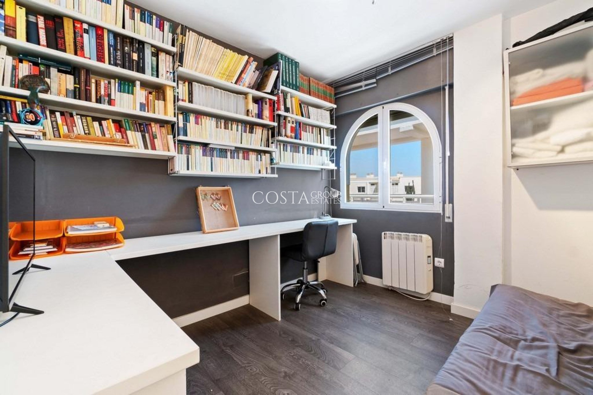 Revente - Apartments -
Orihuela Costa - Campoamor