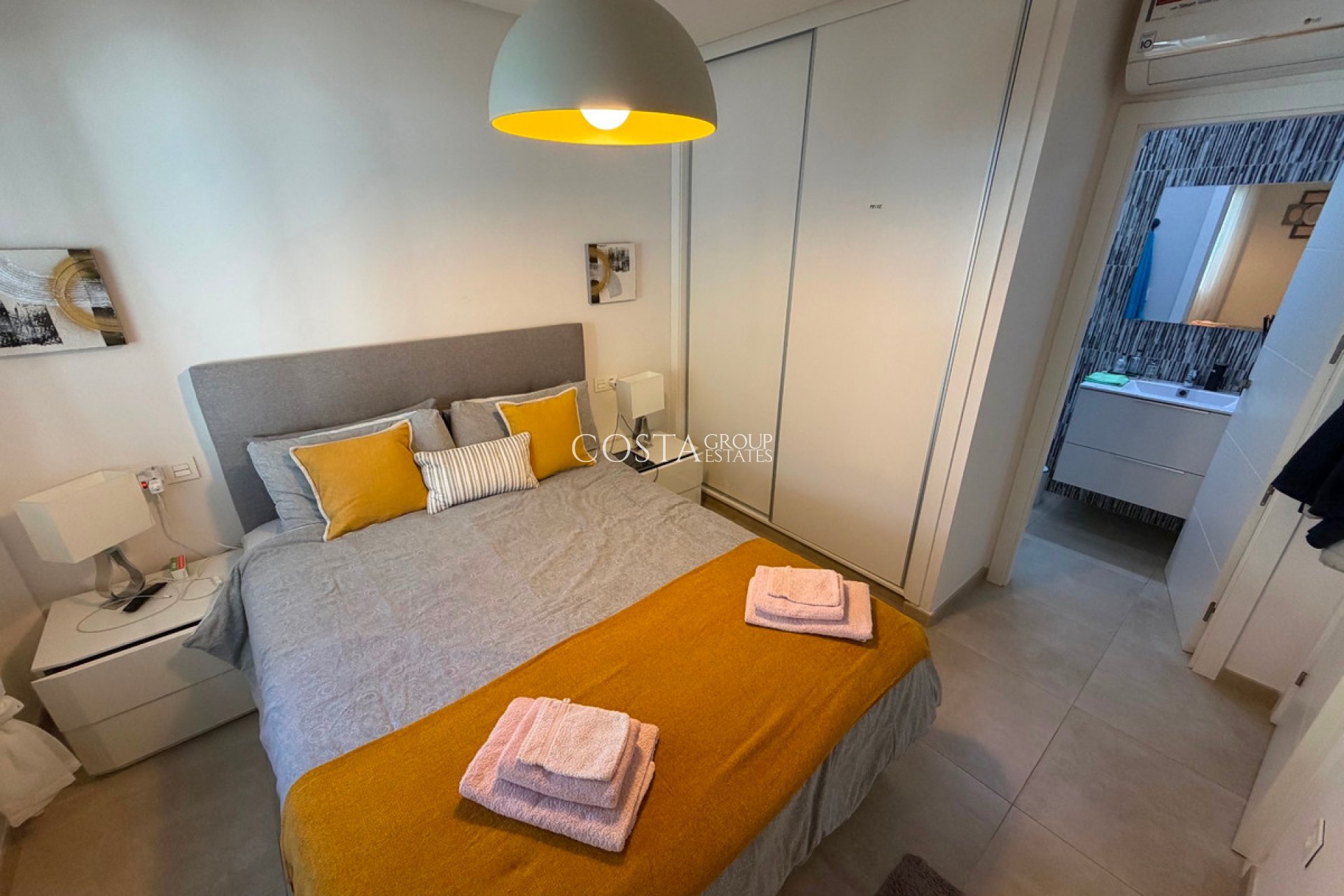 Revente - Apartments -
Orihuela Costa - La Florida