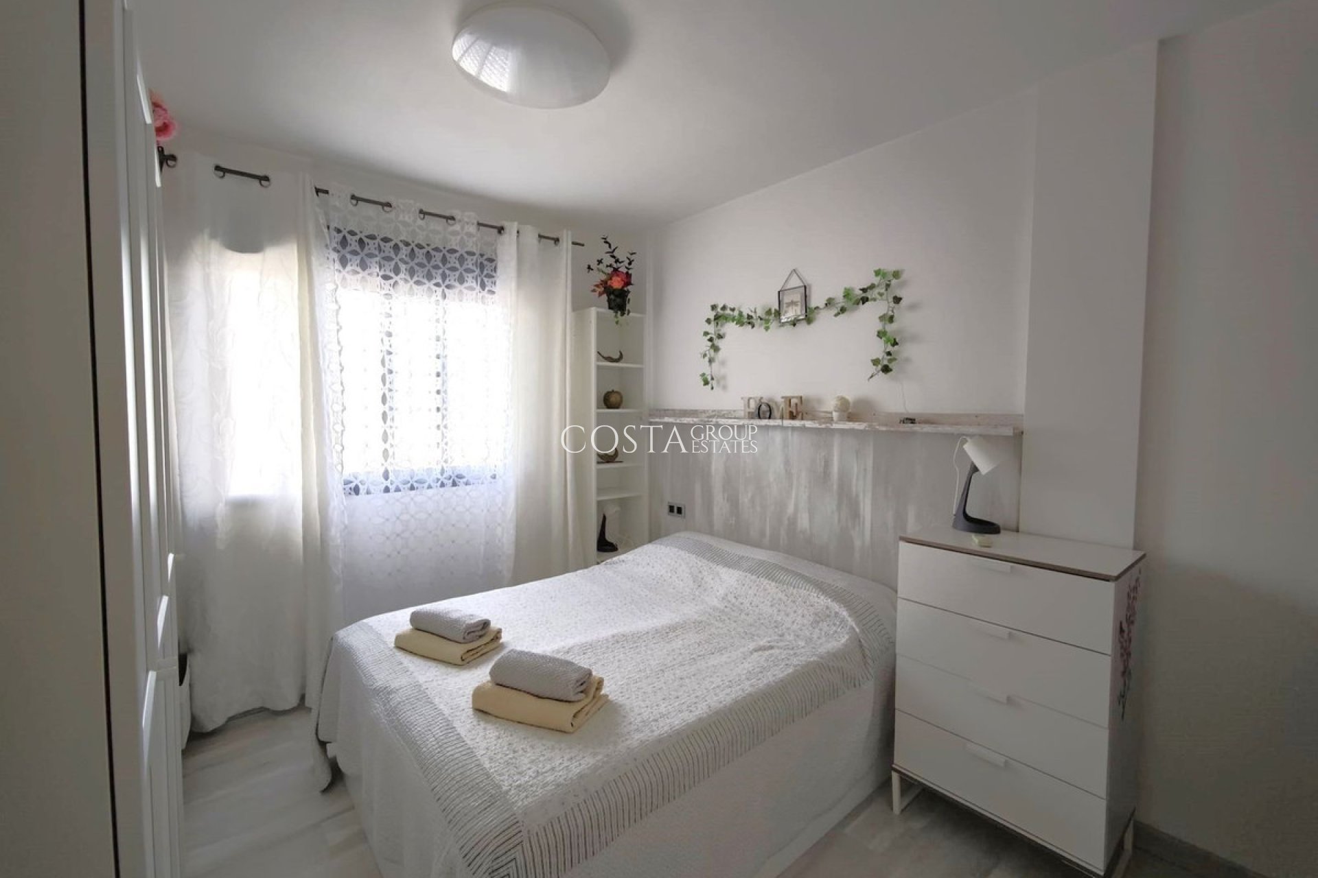 Revente - Apartments -
Orihuela Costa - La Zenia
