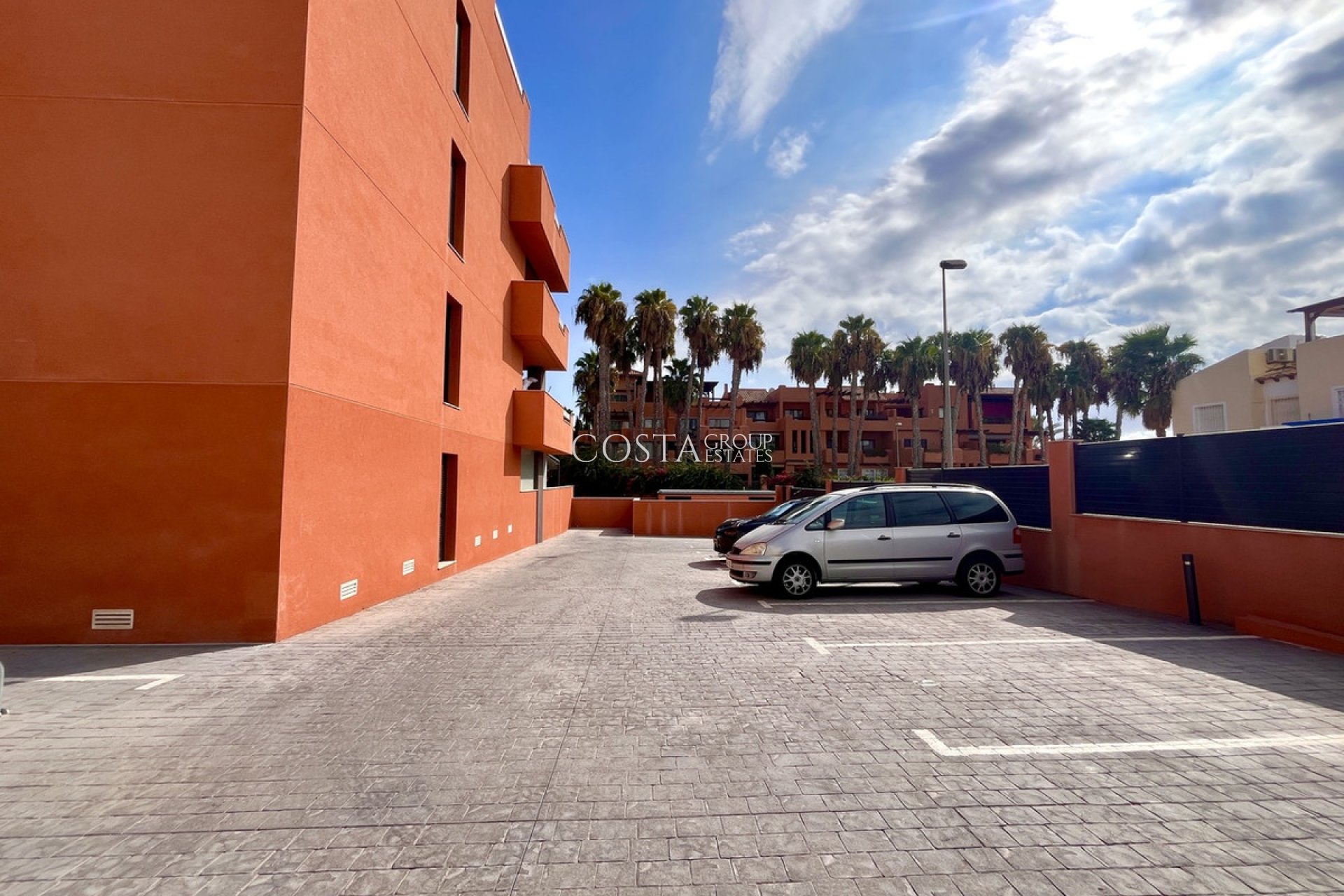 Revente - Apartments -
Orihuela Costa - Los Dolses
