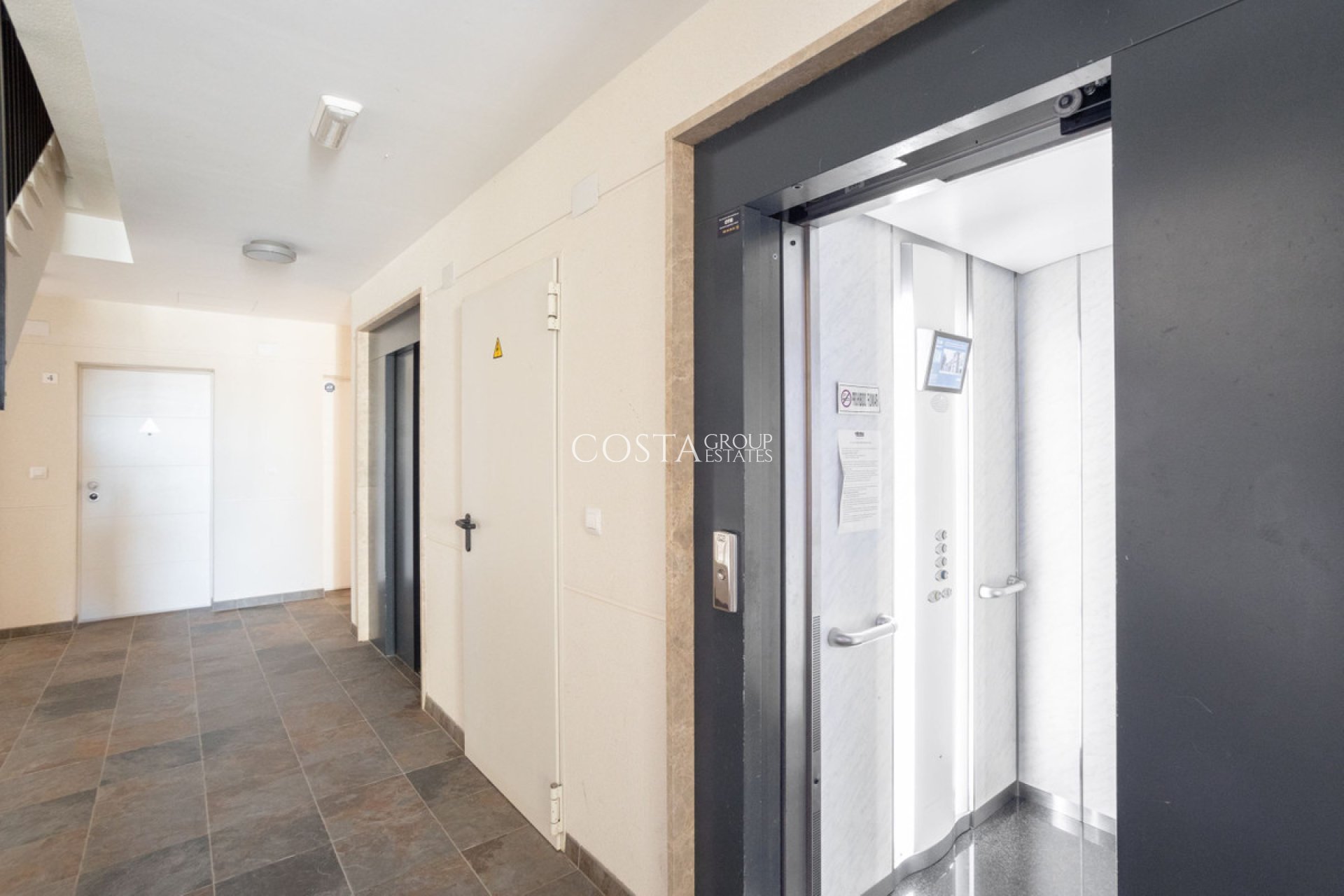 Revente - Apartments -
Orihuela Costa - Los Dolses