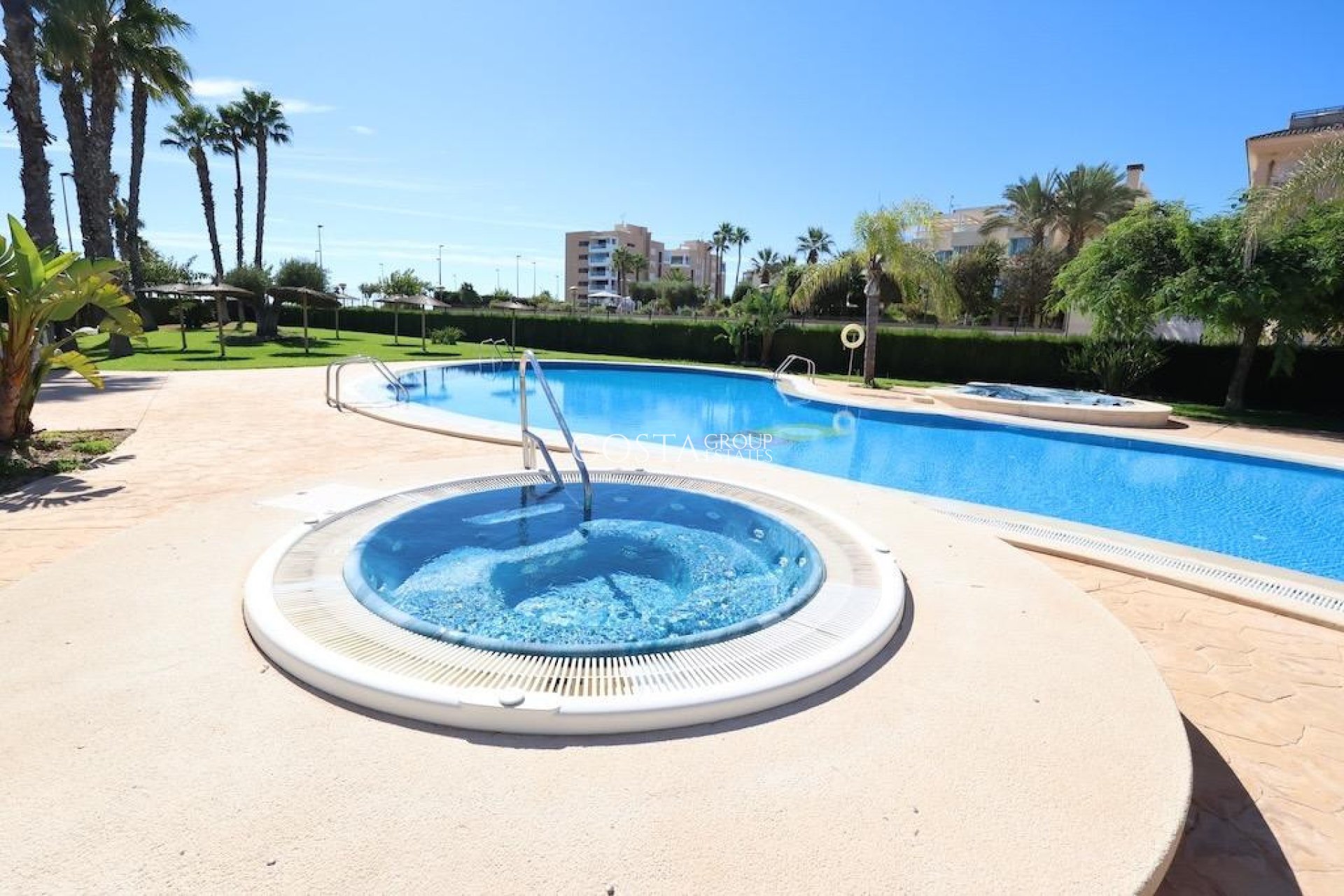 Revente - Apartments -
Orihuela Costa - Mil Palmeras