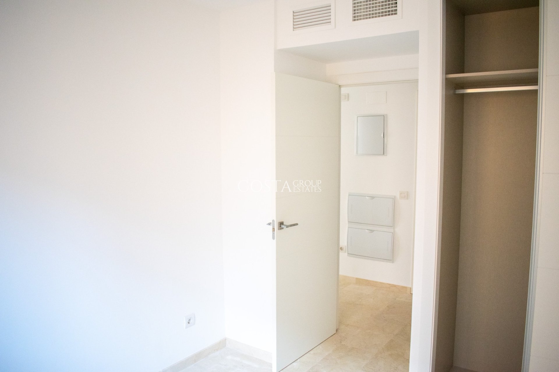 Revente - Apartments -
Orihuela Costa - Punta Prima