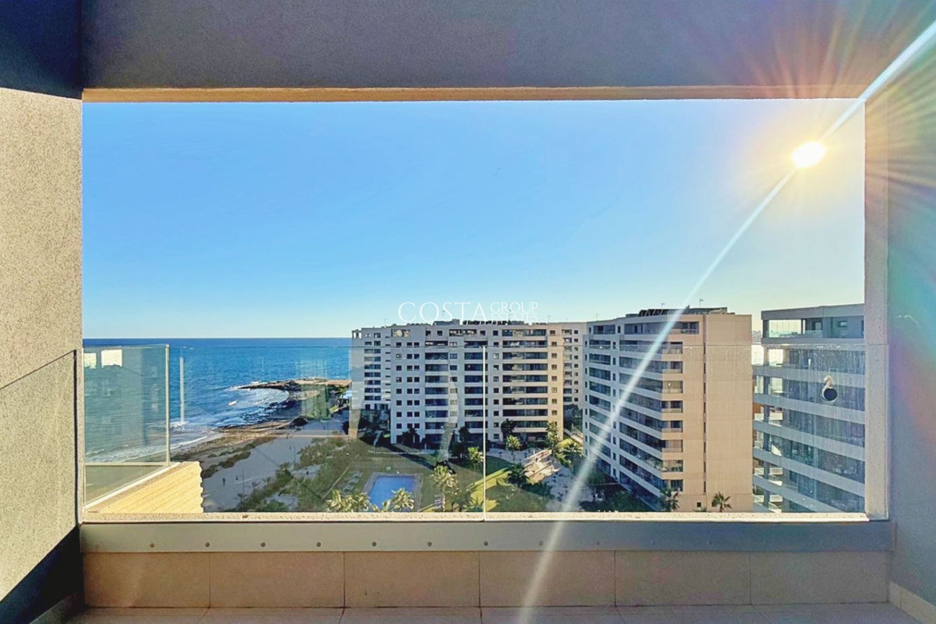 Revente - Apartments -
Orihuela Costa - Punta Prima