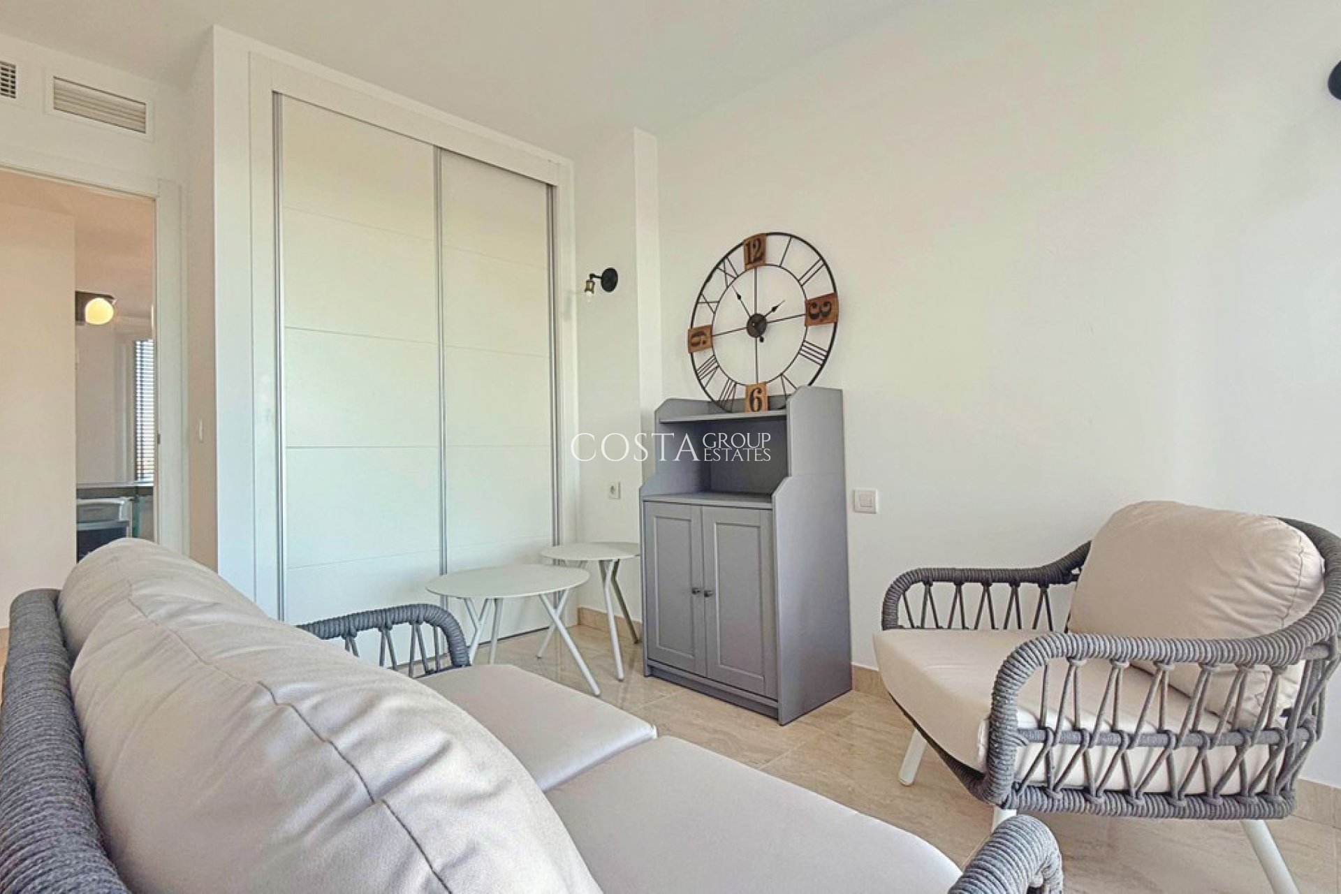 Revente - Apartments -
Orihuela Costa - Punta Prima