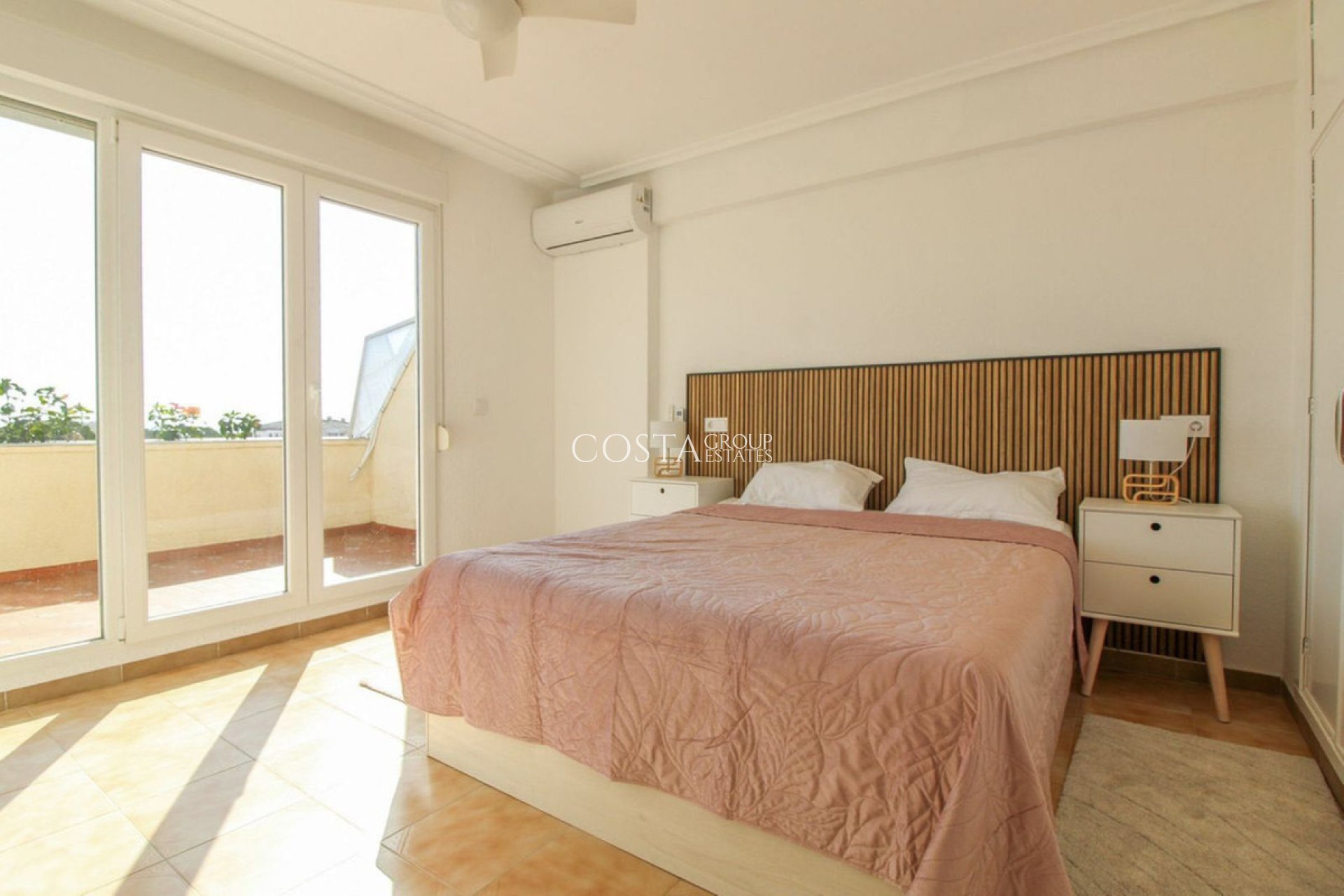 Revente - Apartments -
Orihuela Costa - Punta Prima