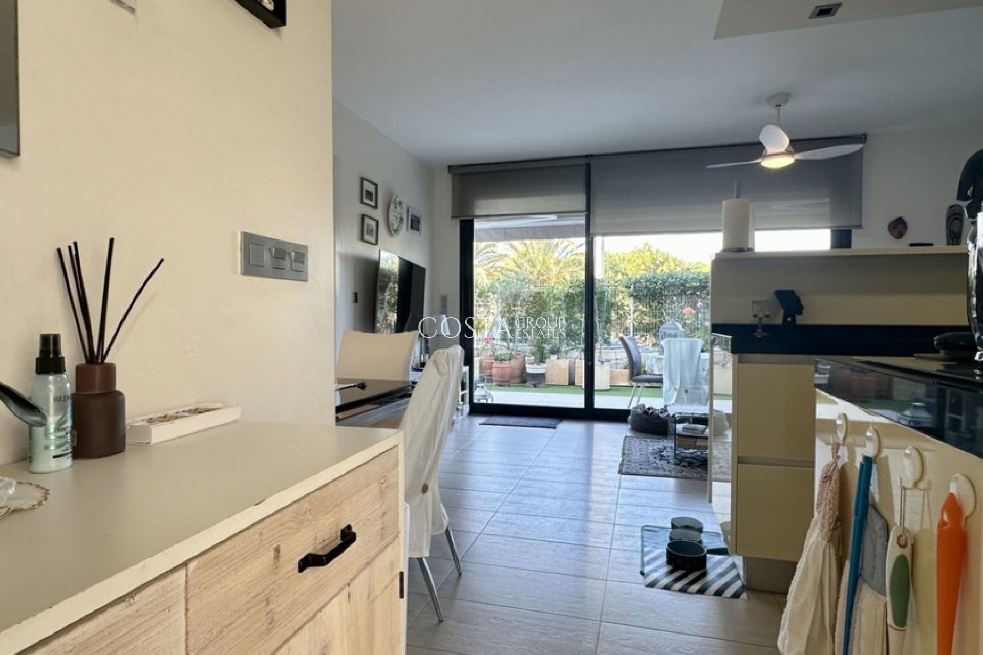 Revente - Apartments -
Orihuela Costa - Punta Prima