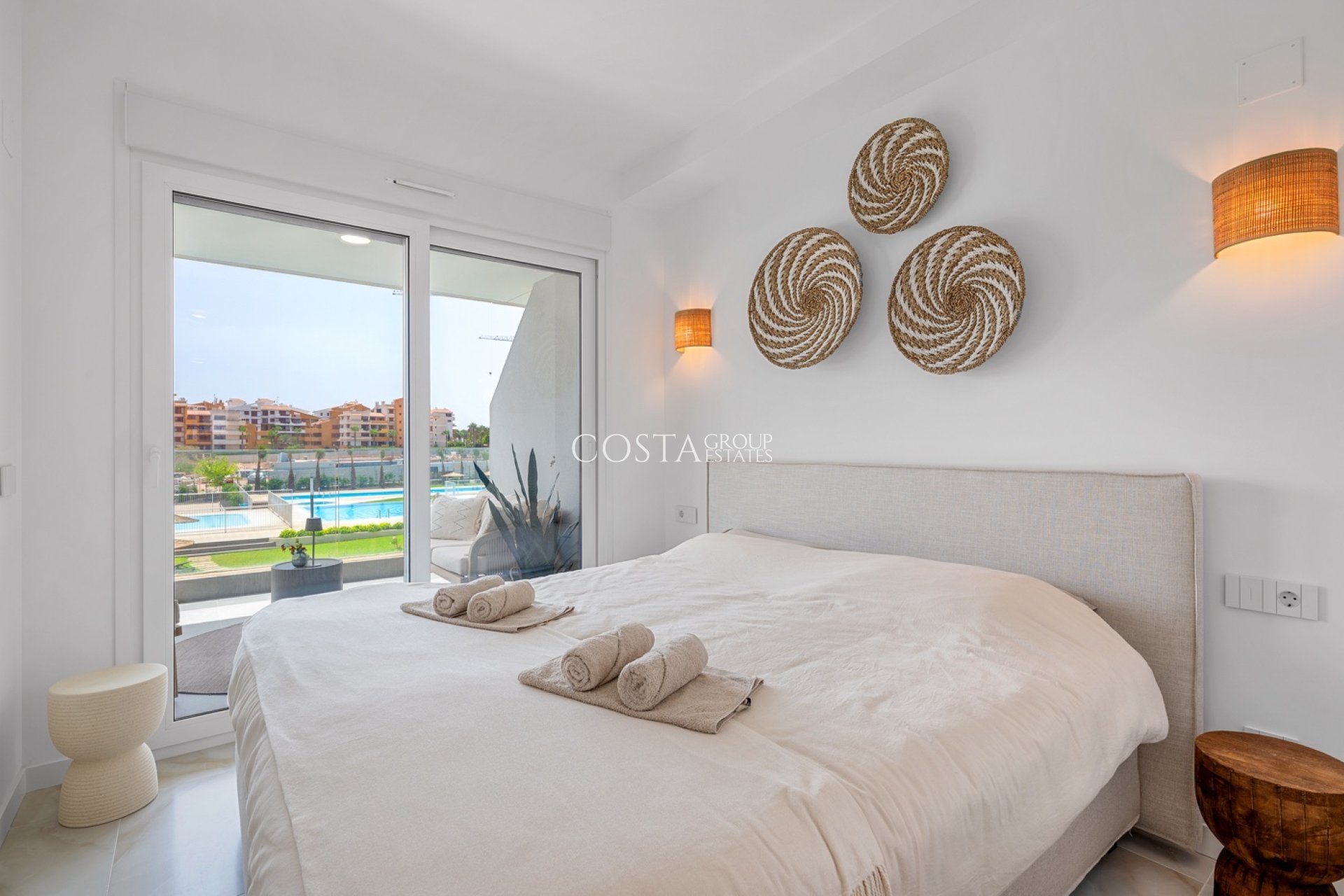 Revente - Apartments -
Orihuela Costa - Punta Prima