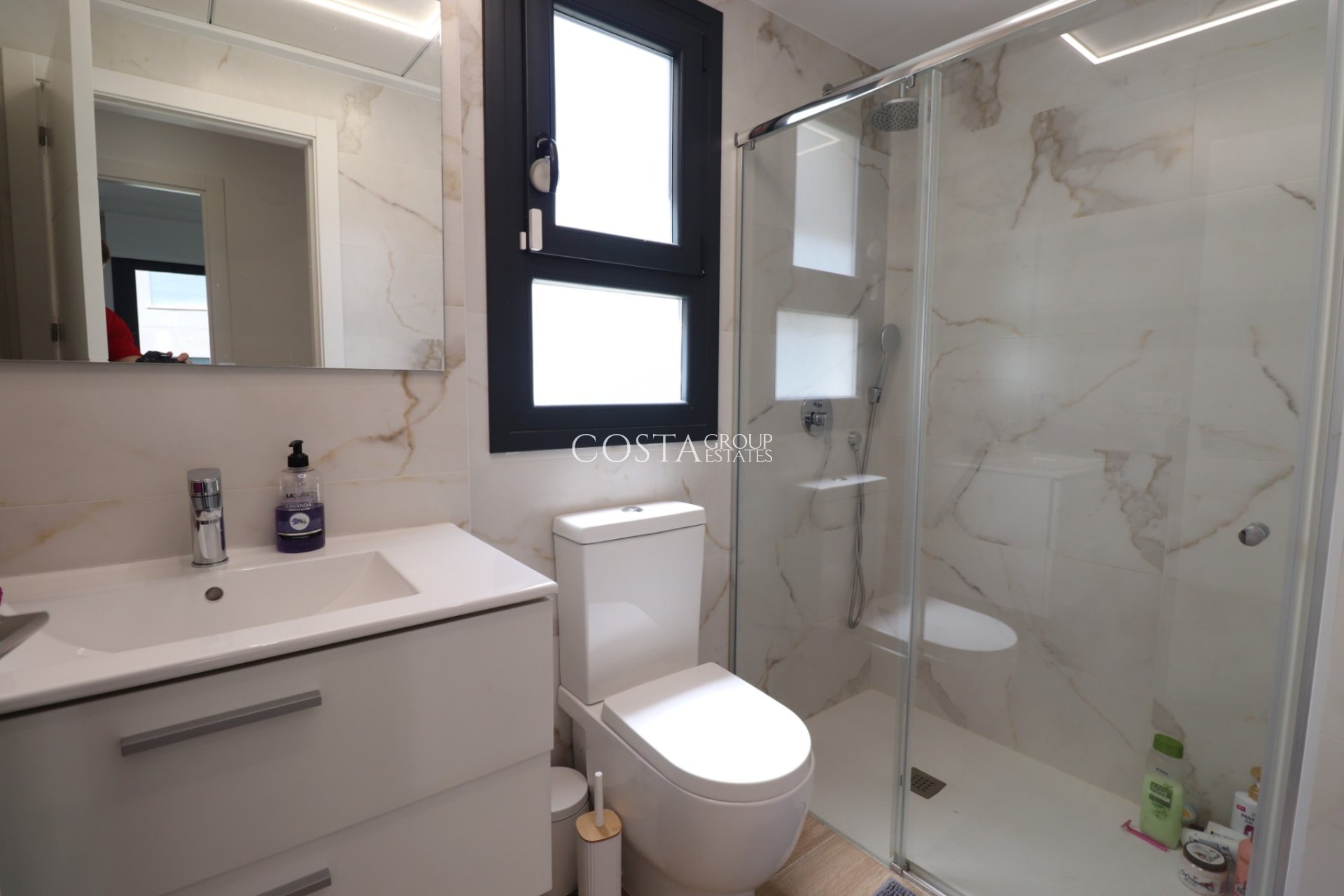 Revente - Apartments -
Orihuela Costa - Villamartín