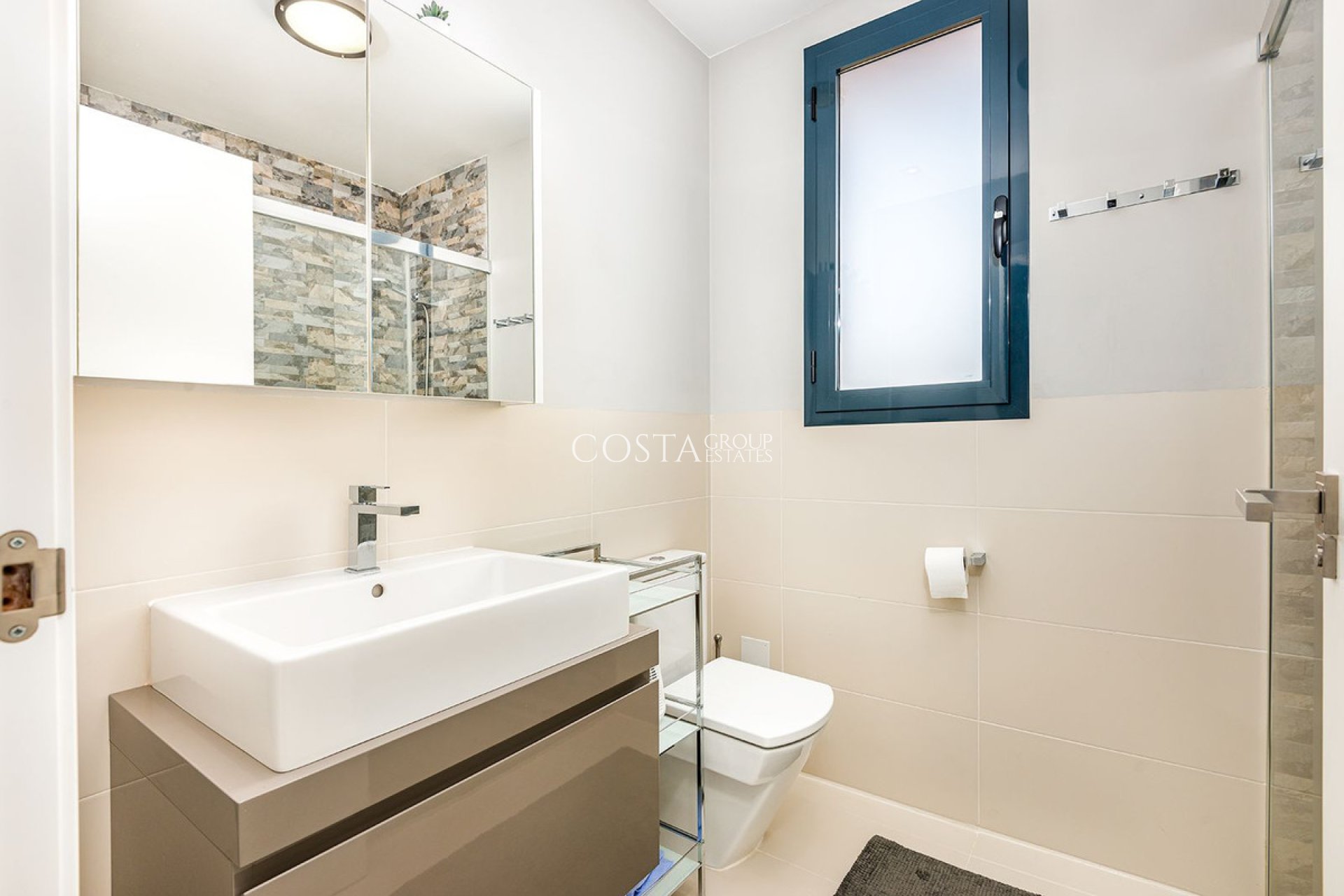 Revente - Apartments -
Orihuela Costa - Villamartin