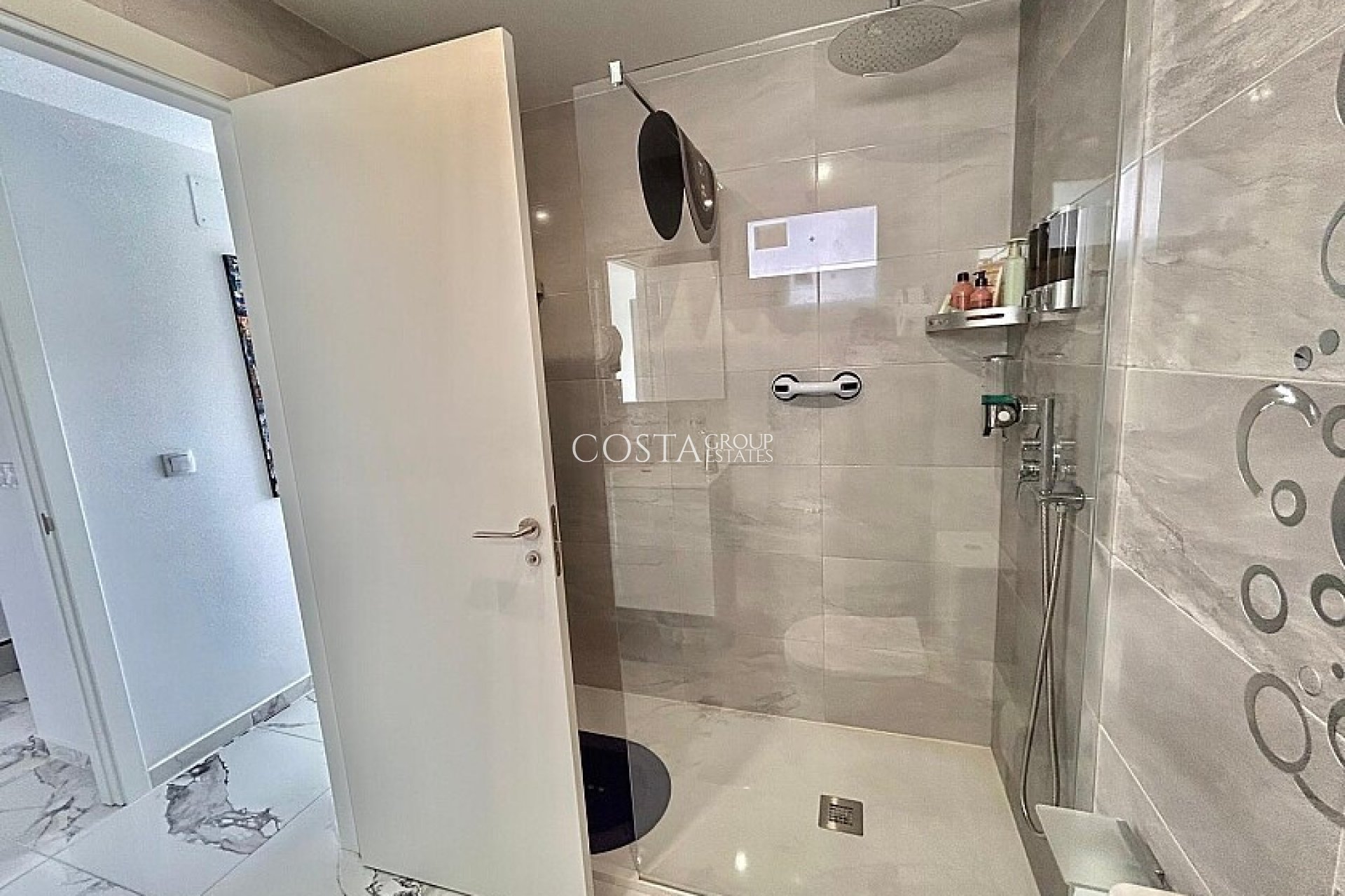 Revente - Apartments -
Orihuela Costa - Villamartin