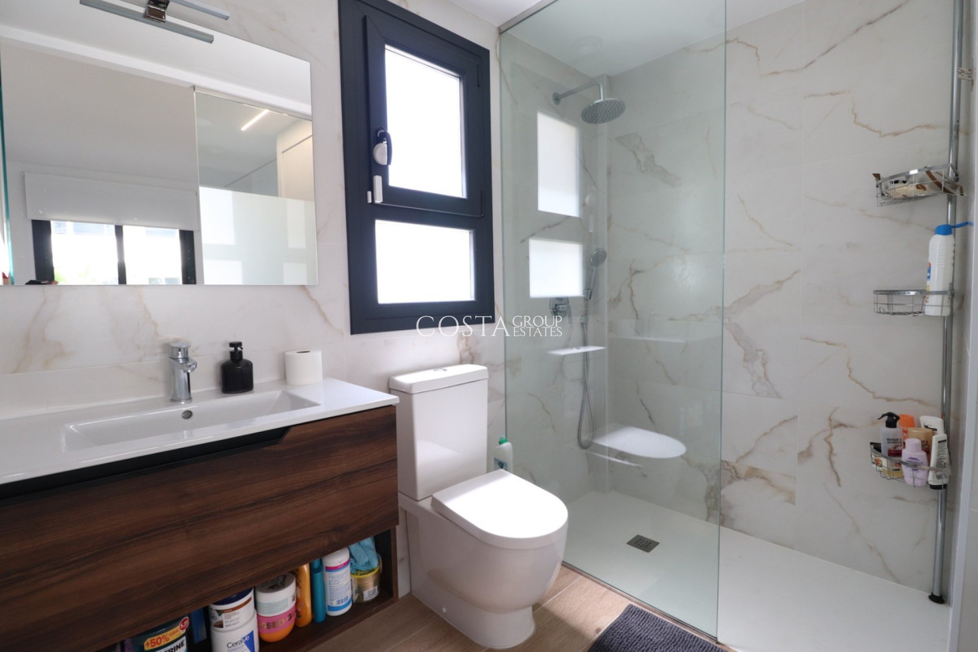 Revente - Apartments -
Orihuela Costa - Villamartin