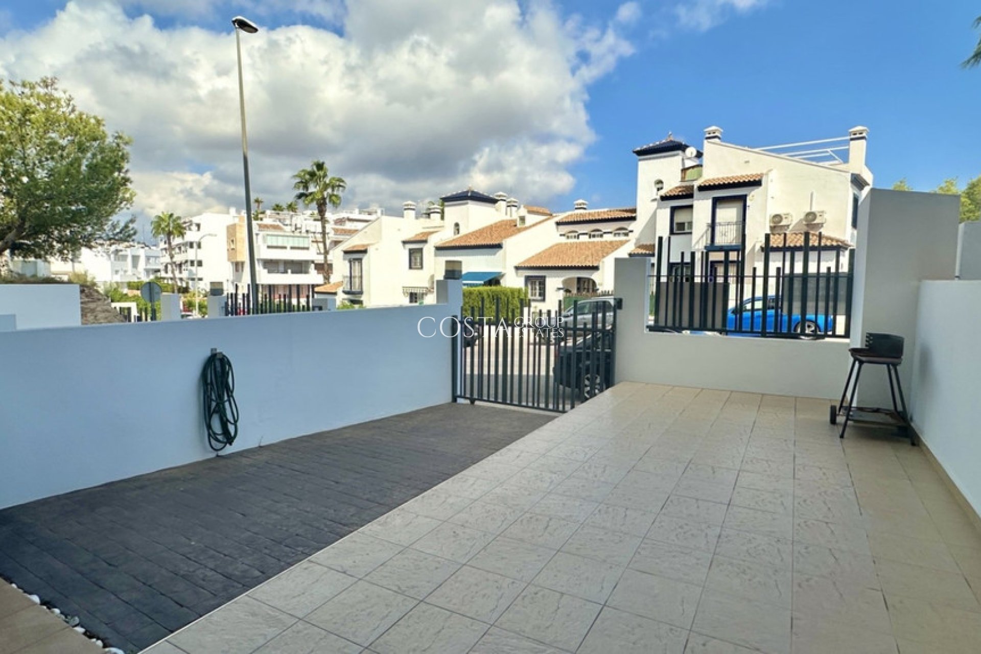Revente - Apartments -
Orihuela Costa - Villamartin
