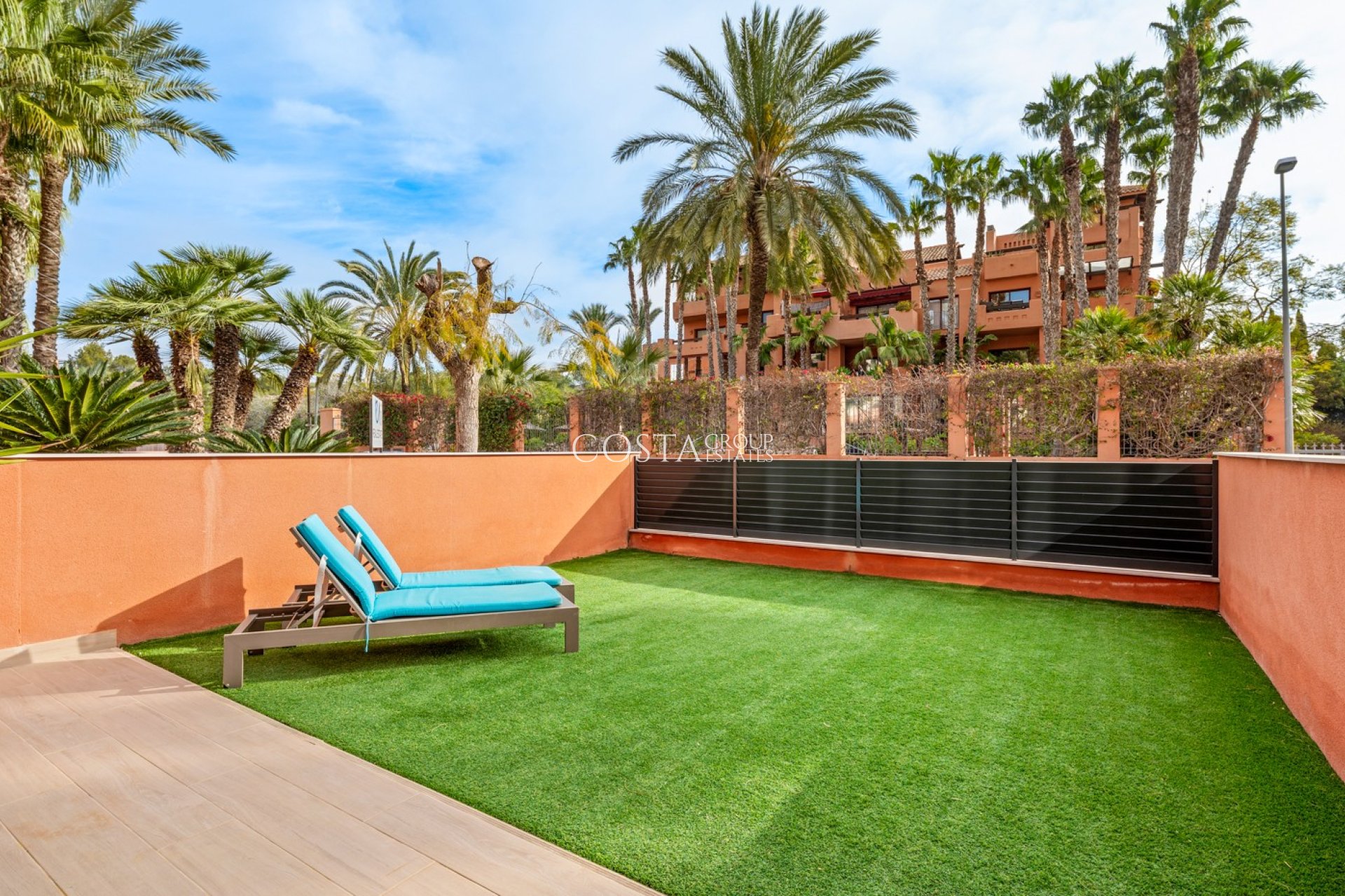 Revente - Apartments -
Orihuela Costa - Villamartín