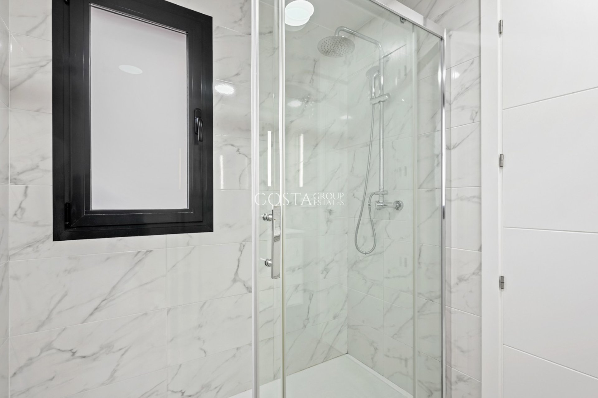 Revente - Apartments -
Orihuela Costa - Villamartín