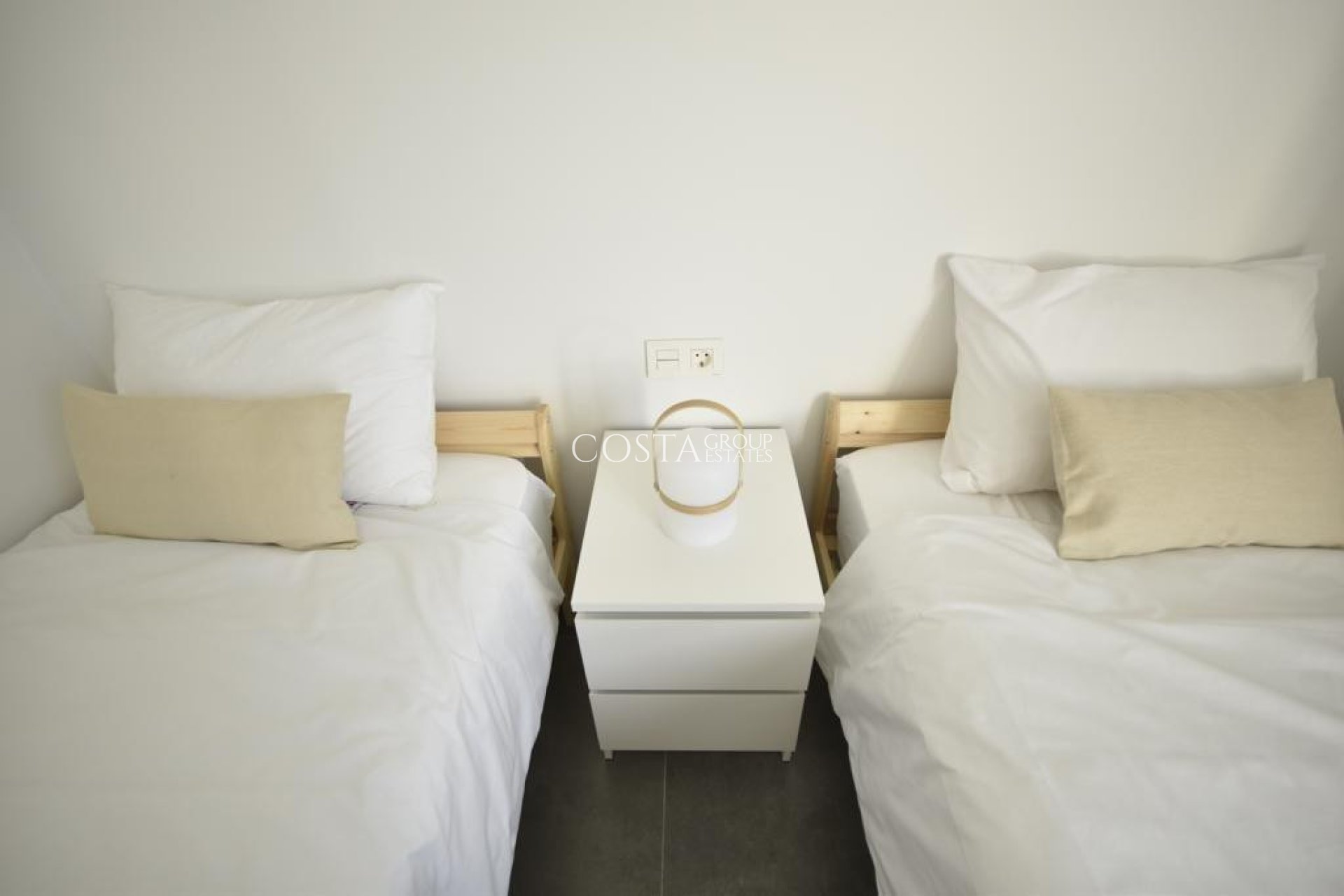 Revente - Apartments -
Orihuela Costa