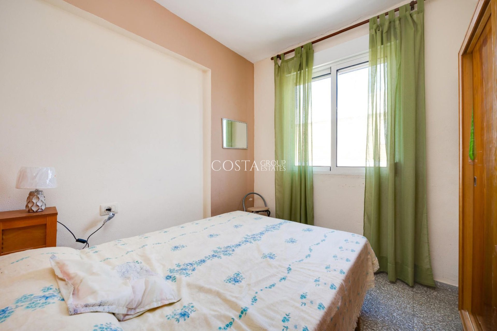 Revente - Apartments -
Orihuela Costa