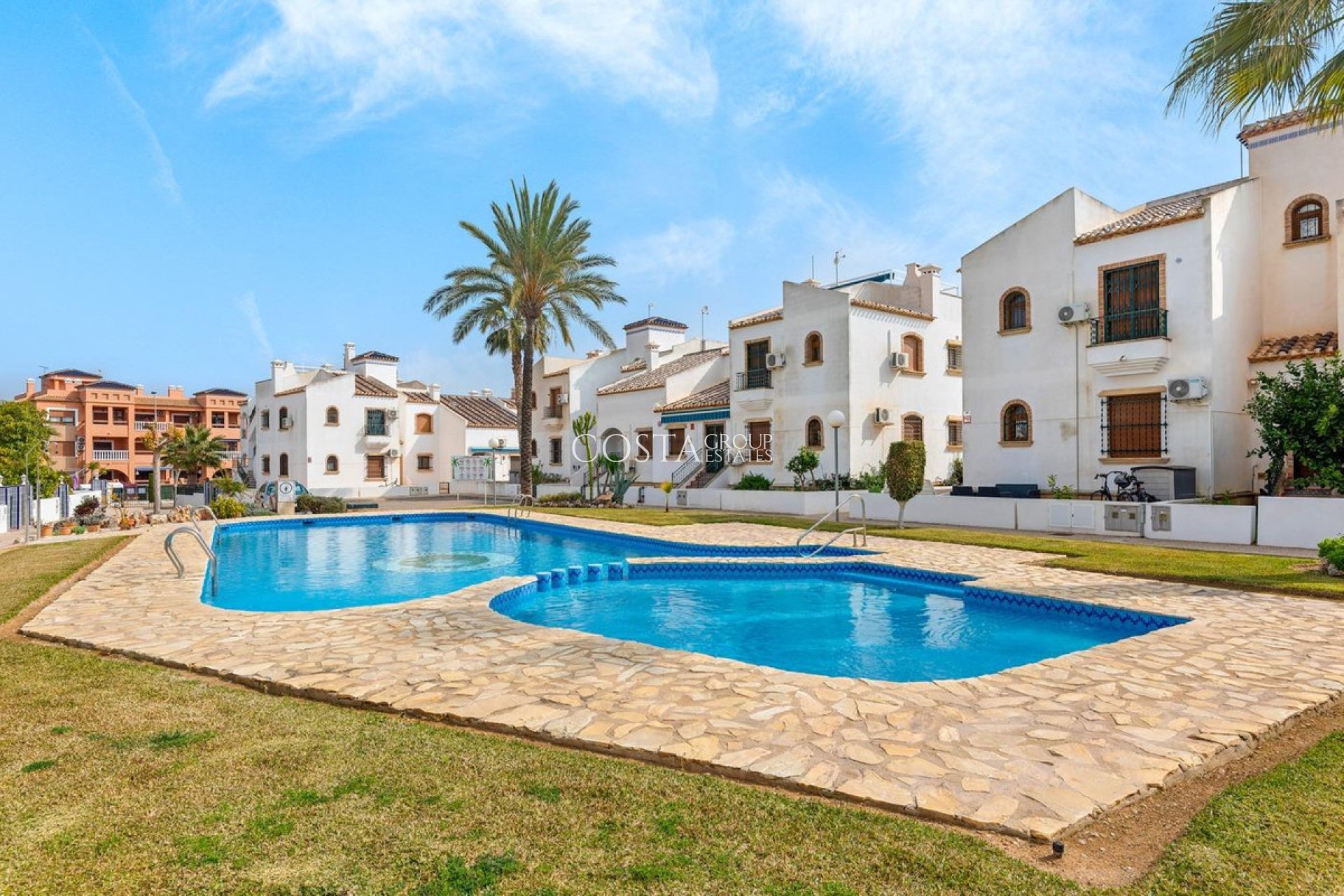 Revente - Apartments -
Orihuela Costa