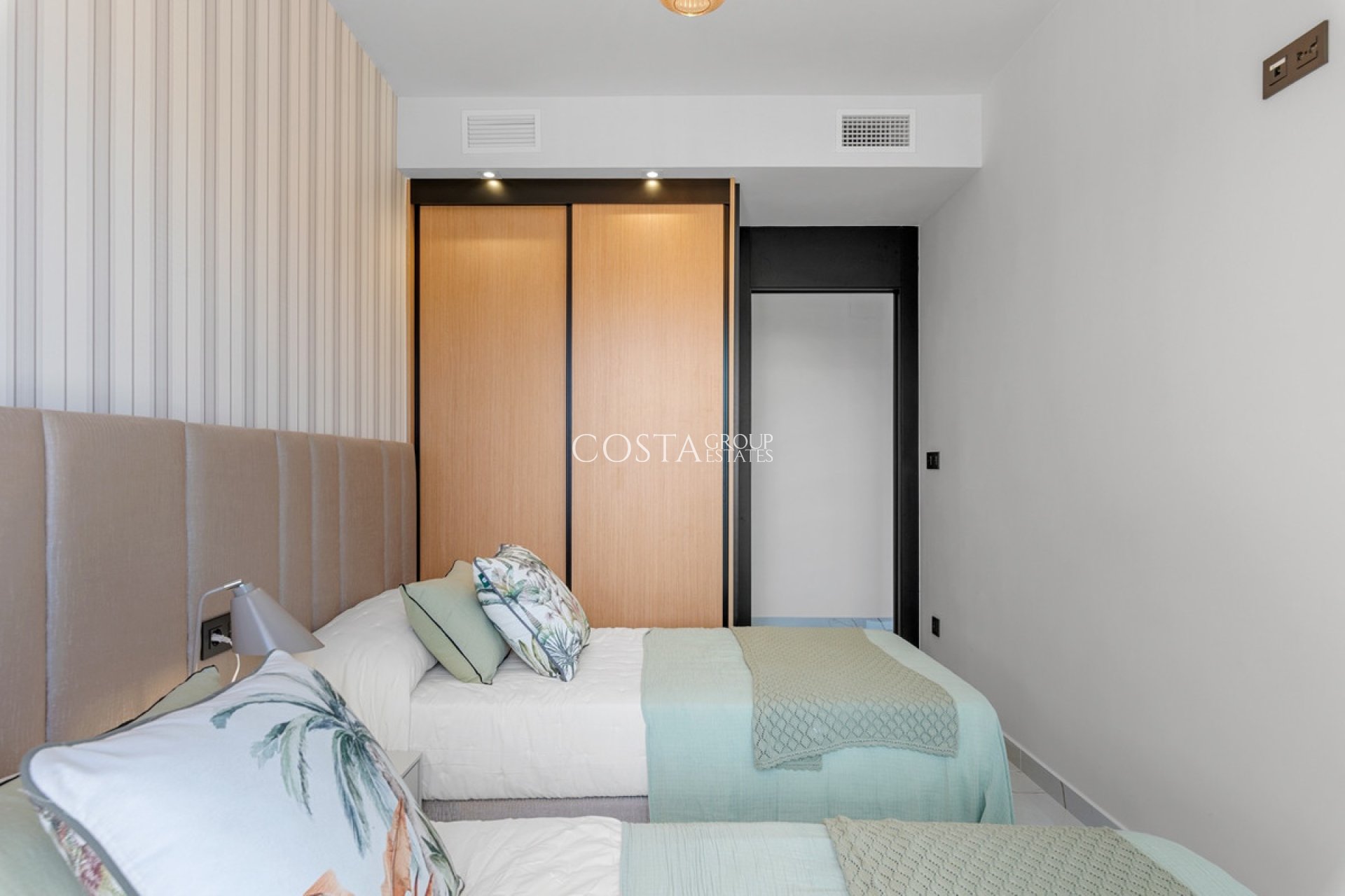 Revente - Apartments -
Orihuela - Orihuela Costa