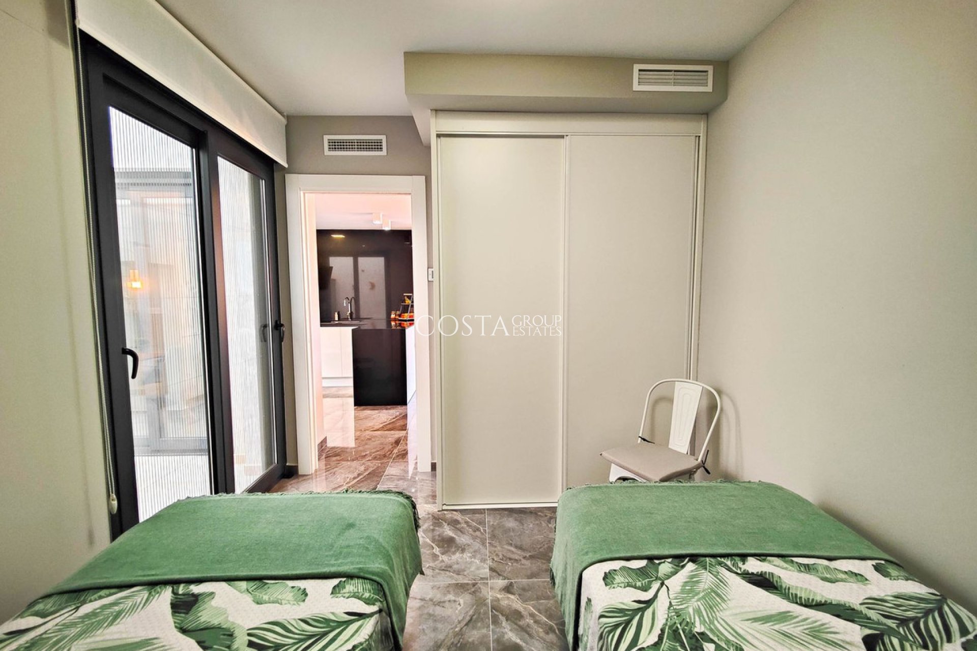 Revente - Apartments -
Orihuela - Orihuela Costa