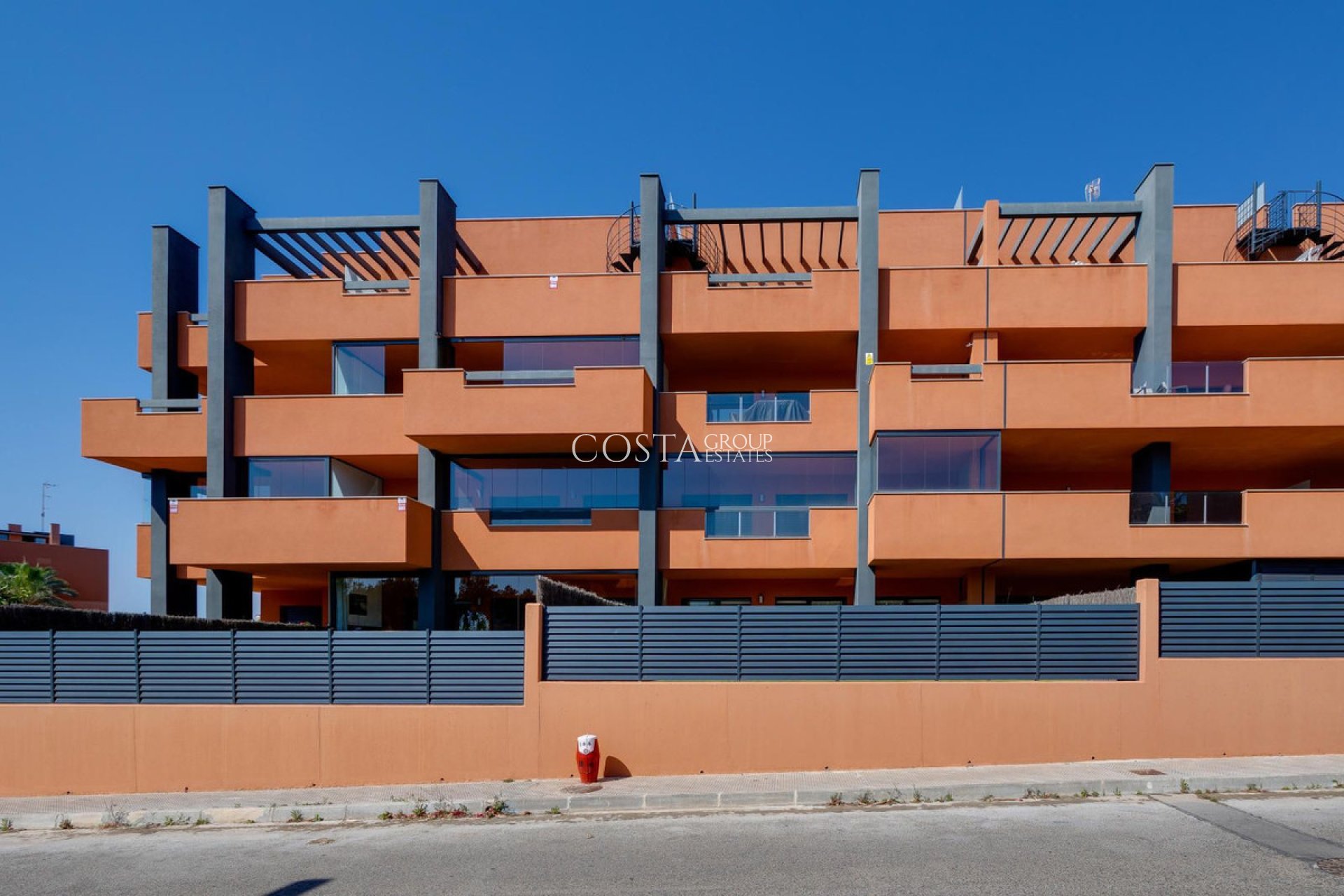 Revente - Apartments -
Orihuela - Orihuela Costa