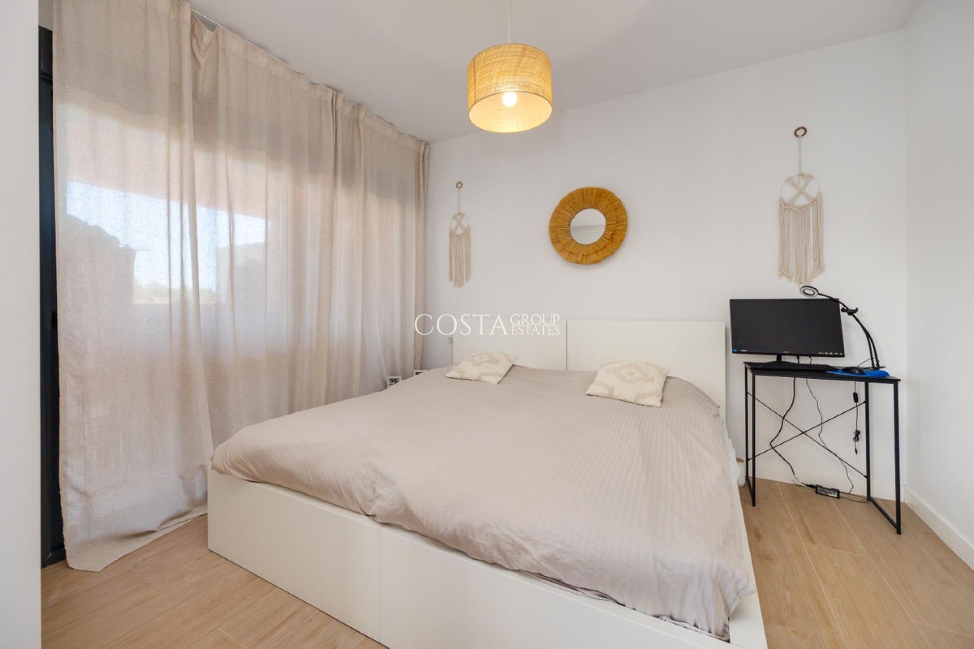 Revente - Apartments -
Orihuela - Orihuela Costa