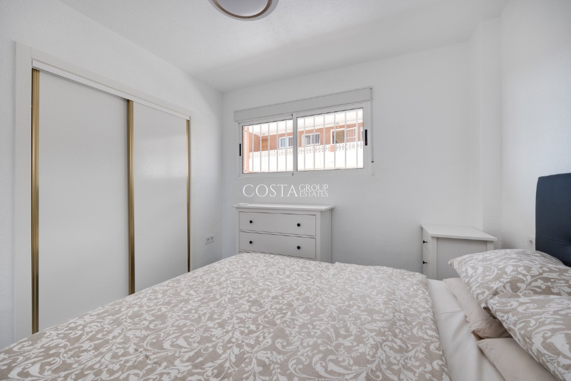 Revente - Apartments -
Orihuela - Punta Prima