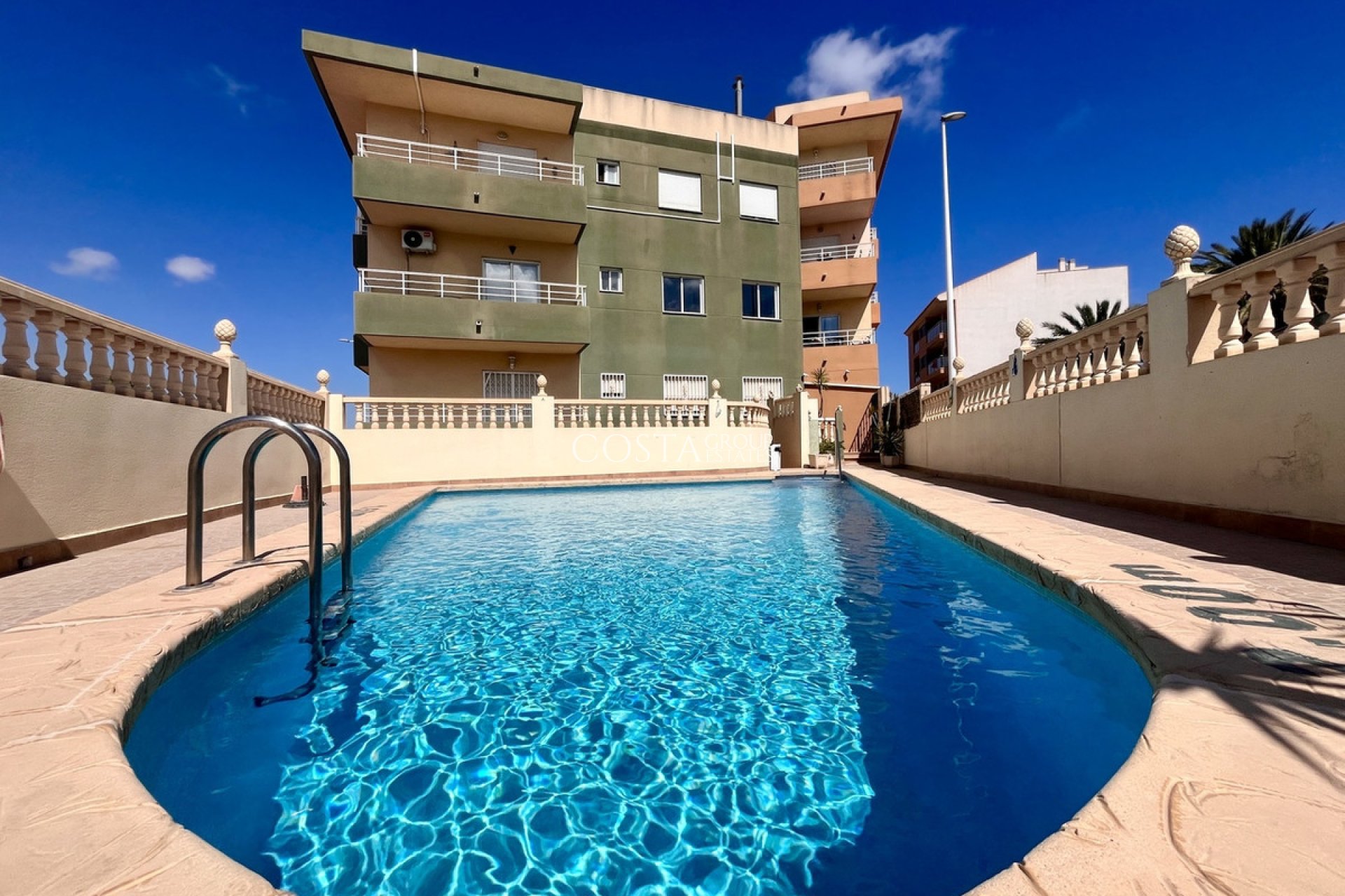 Revente - Apartments -
San Miguel de Salinas - San Miguel de Salinas Centro