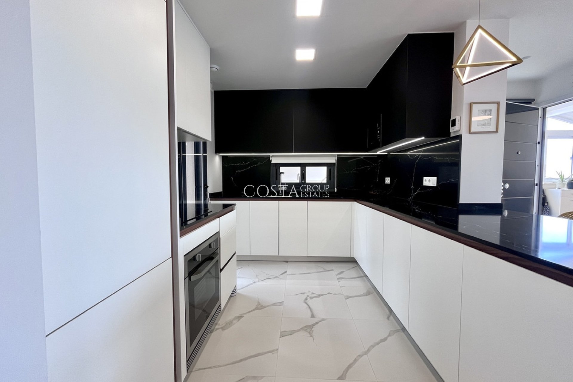 Revente - Apartments -
San Miguel de Salinas - San Miguel de Salinas Centro