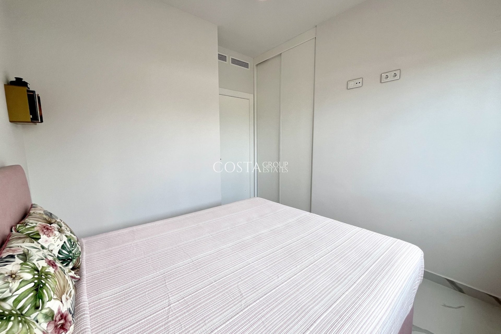 Revente - Apartments -
San Miguel de Salinas - San Miguel de Salinas Centro