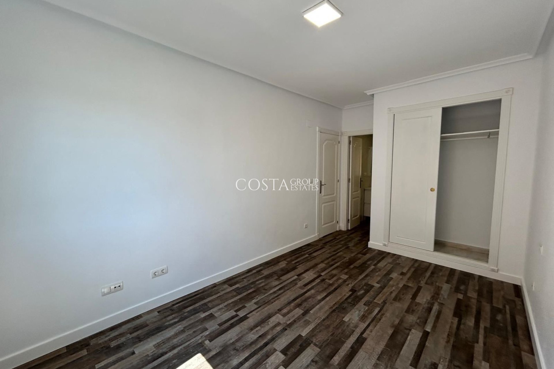 Revente - Apartments -
San Miguel de Salinas - San Miguel de Salinas Centro