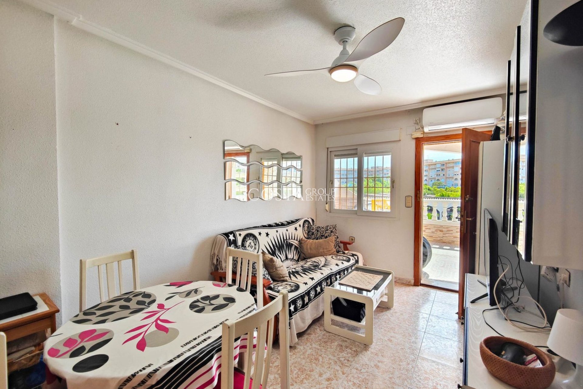 Revente - Apartments -
Torrevieja - El Acequión - Los Náufragos