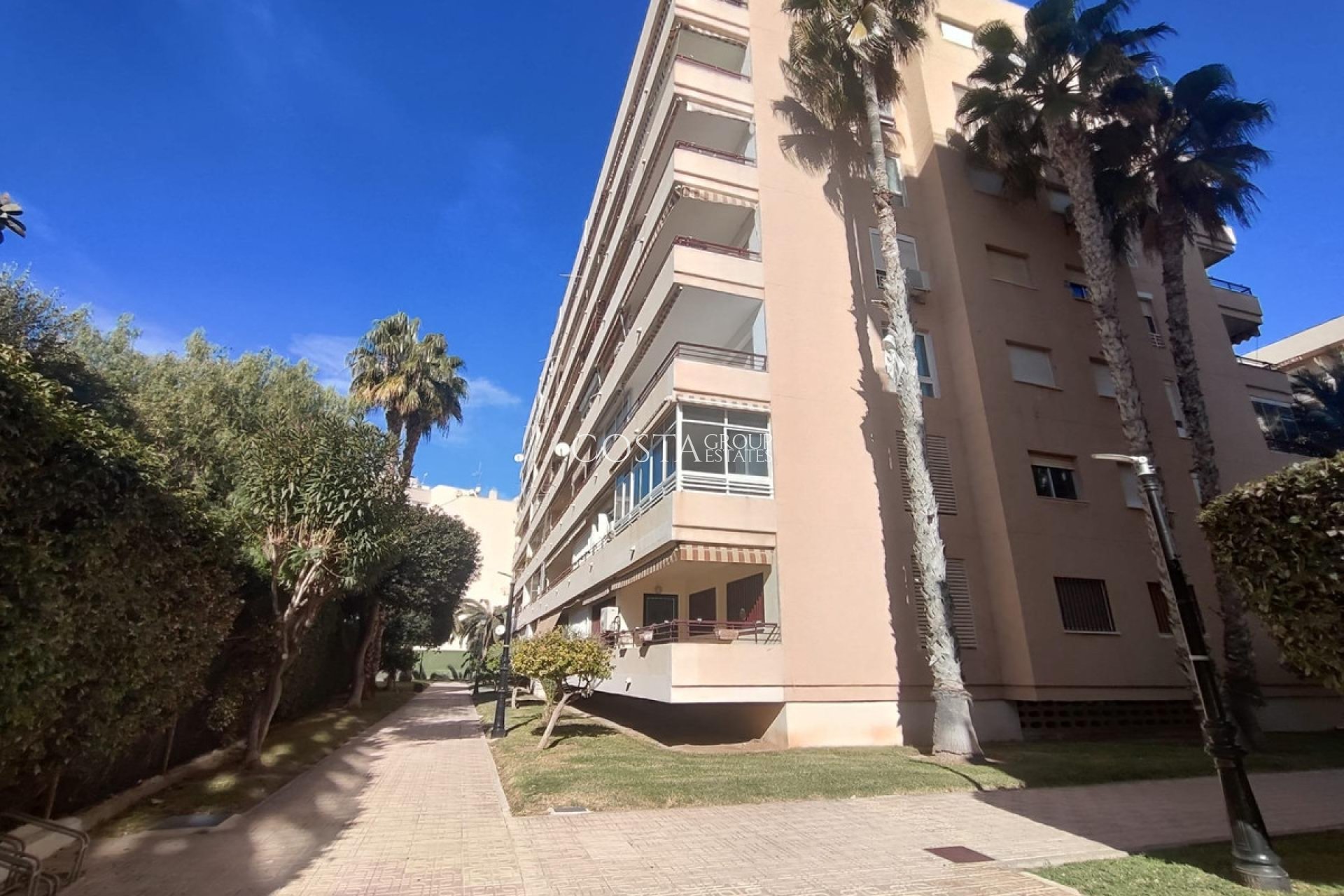 Revente - Apartments -
Torrevieja - Torrevieja Centro