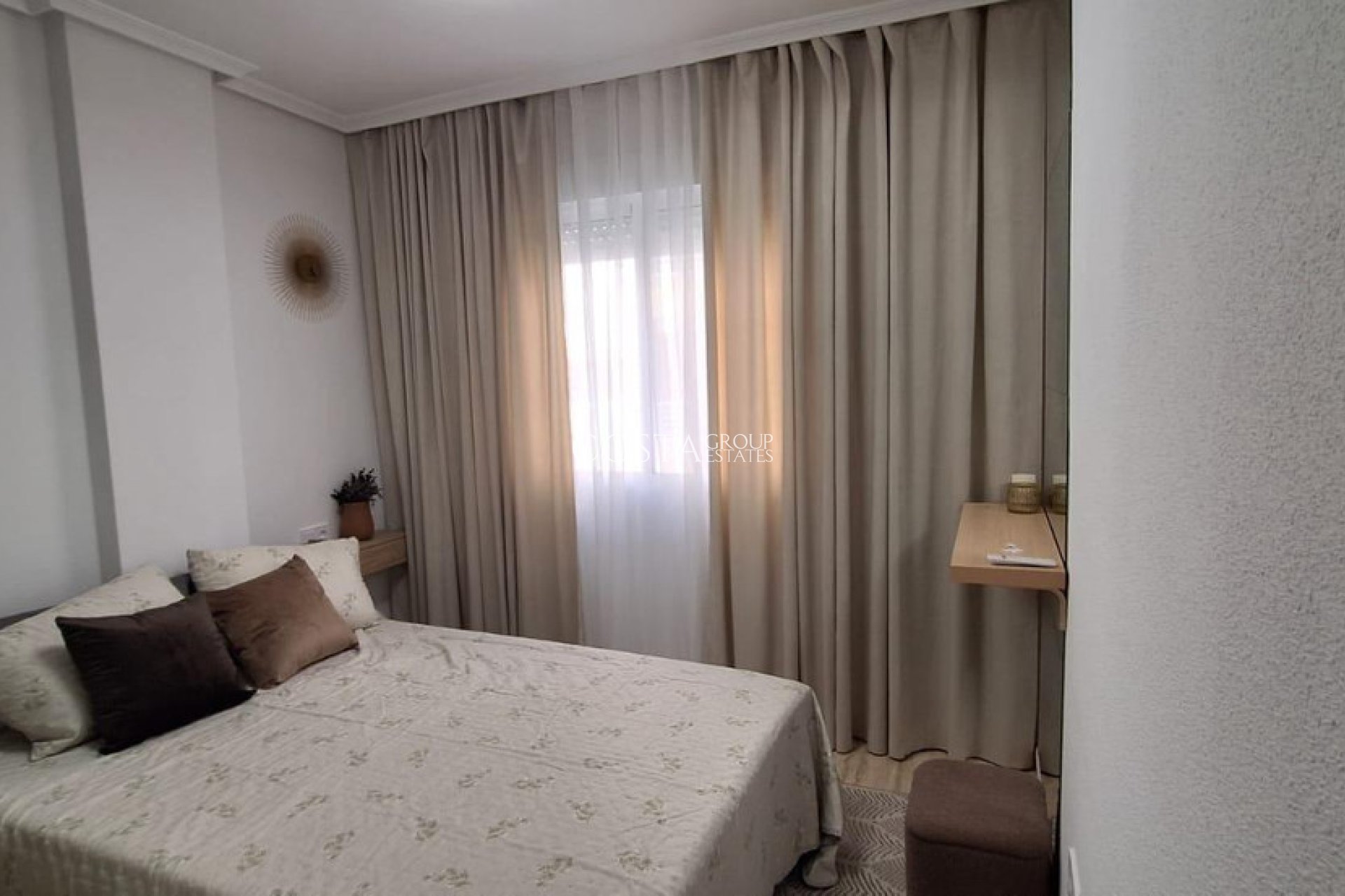 Revente - Apartments -
Torrevieja - Torrevieja Centro