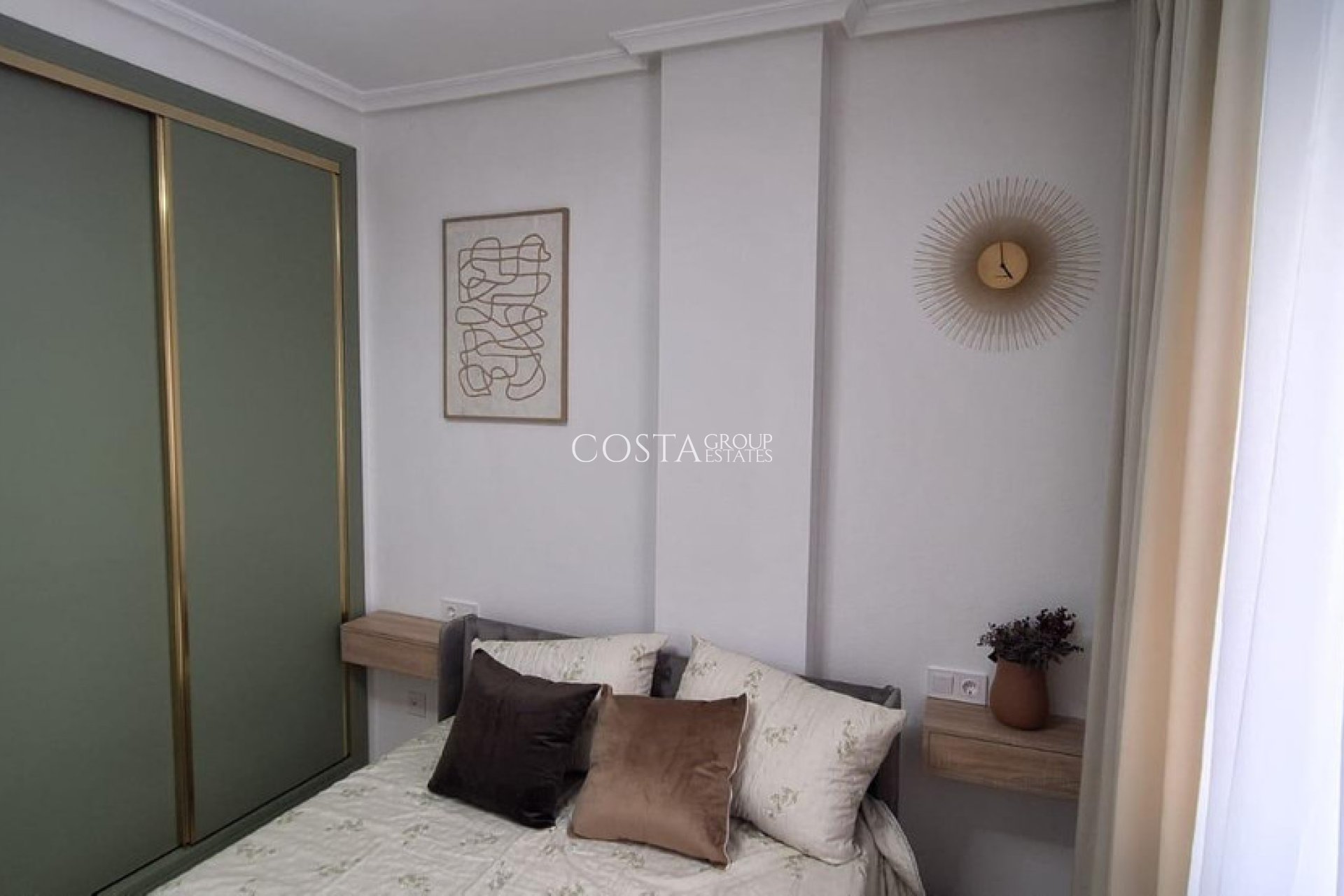 Revente - Apartments -
Torrevieja - Torrevieja Centro