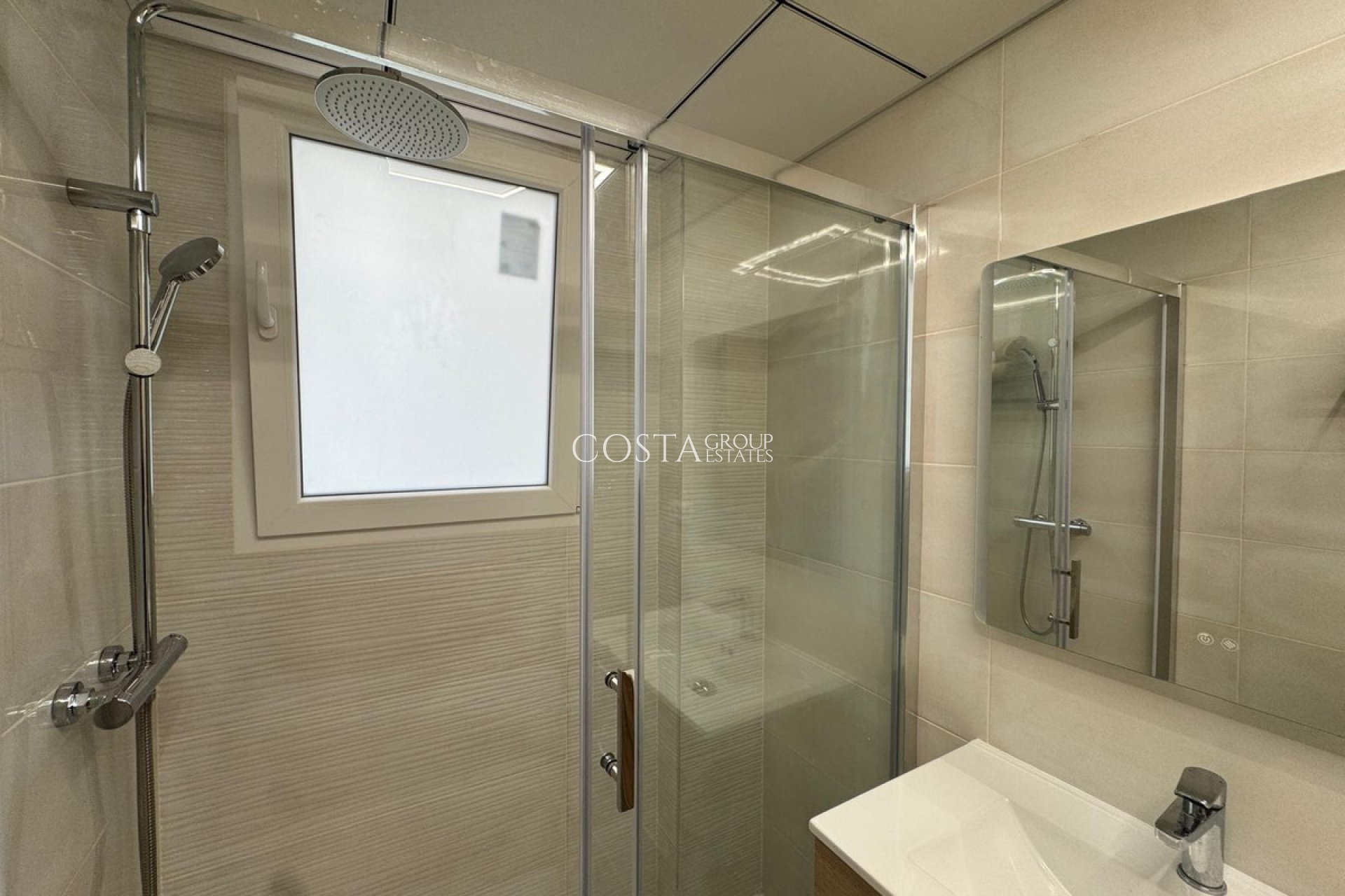 Revente - Apartments -
Torrevieja - Torrevieja Centro