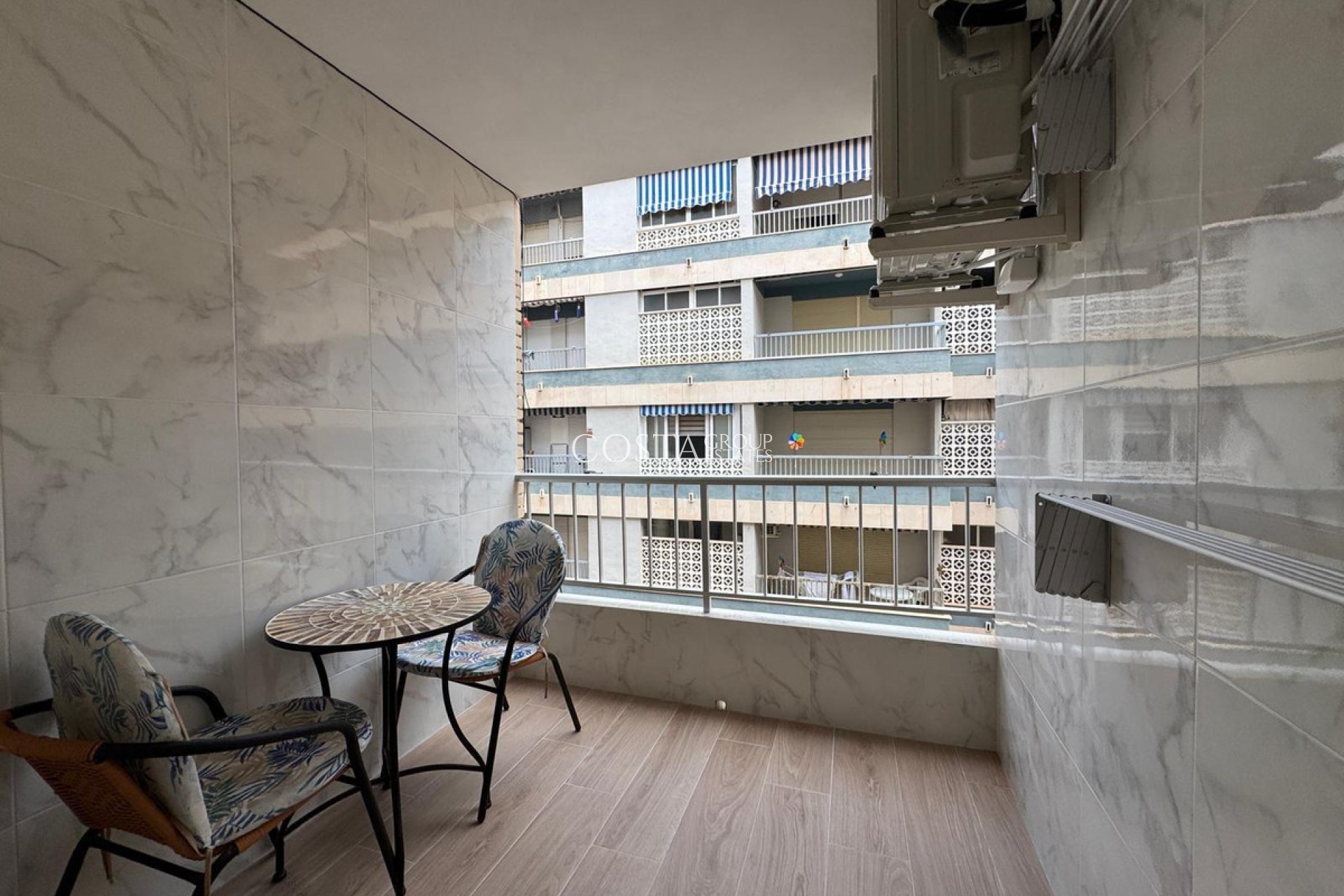 Revente - Apartments -
Torrevieja - Torrevieja Centro