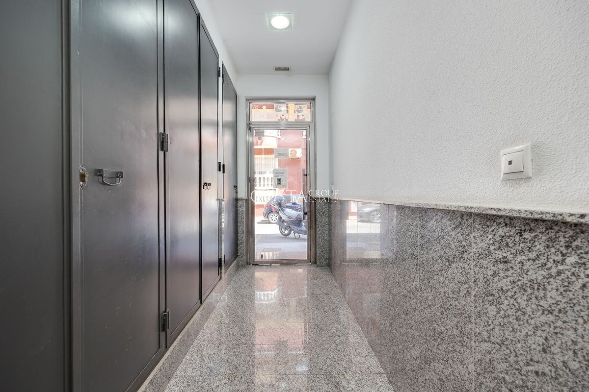 Revente - Apartments -
Torrevieja - Torrevieja Centro