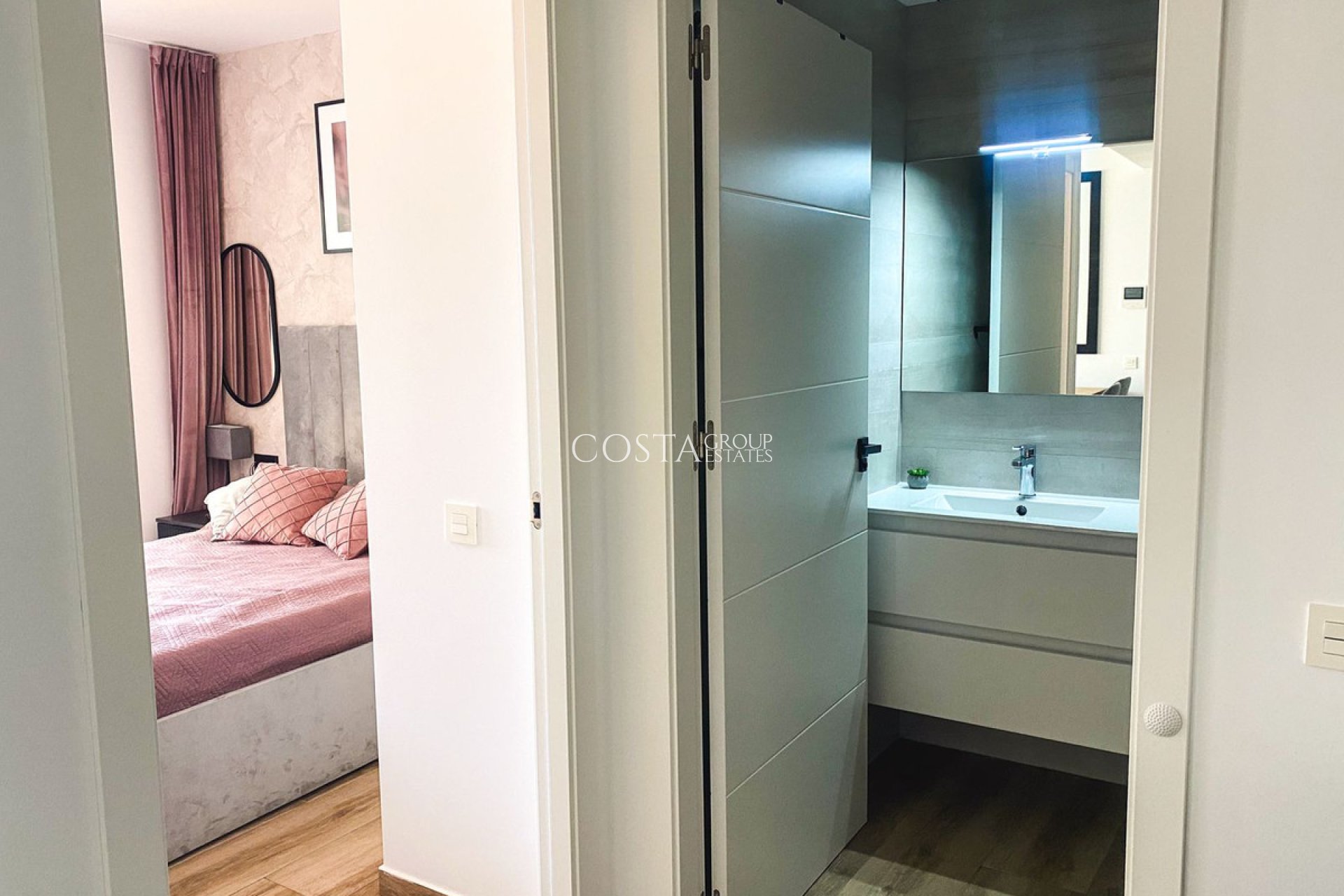 Revente - Apartments -
Torrevieja - Torrevieja Centro