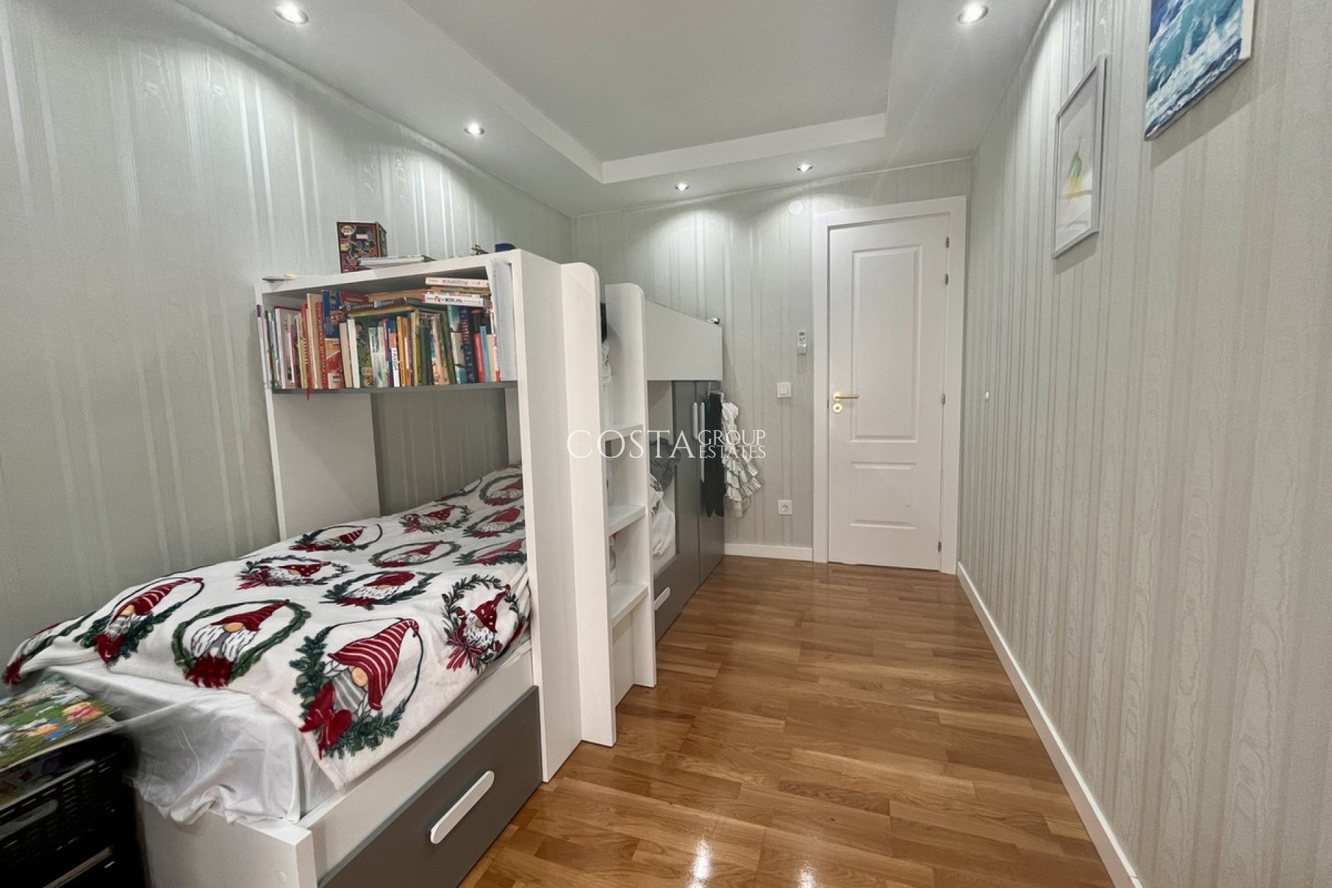 Revente - Apartments -
Torrevieja - Torrevieja Centro