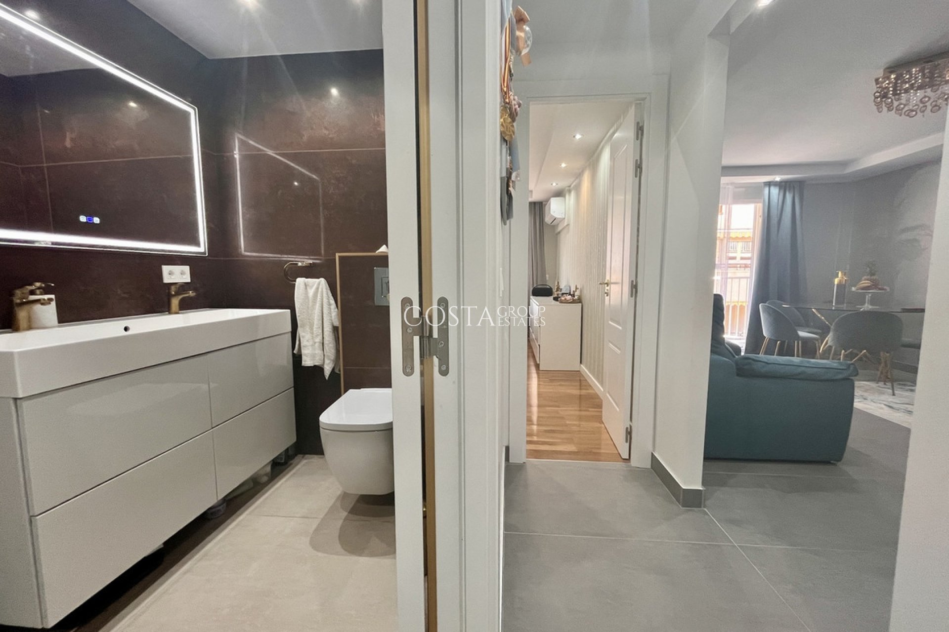 Revente - Apartments -
Torrevieja - Torrevieja Centro