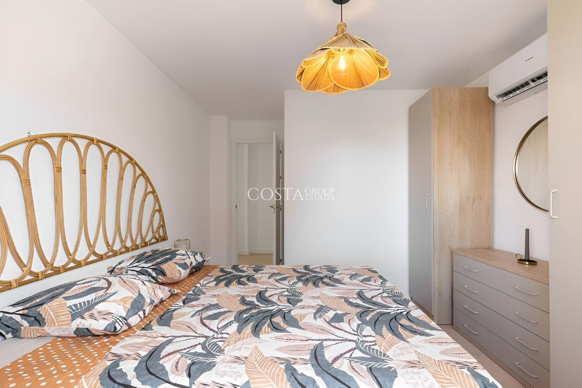 Revente - Apartments -
Torrevieja - Torrevieja Centro