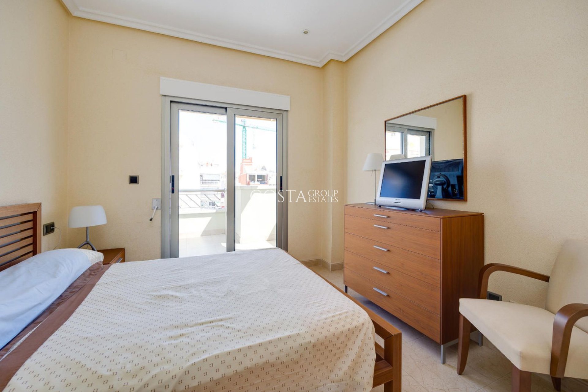 Revente - Apartments -
Torrevieja - Torrevieja Centro