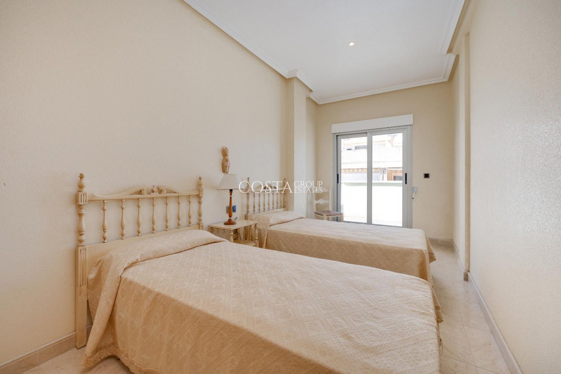 Revente - Apartments -
Torrevieja - Torrevieja Centro