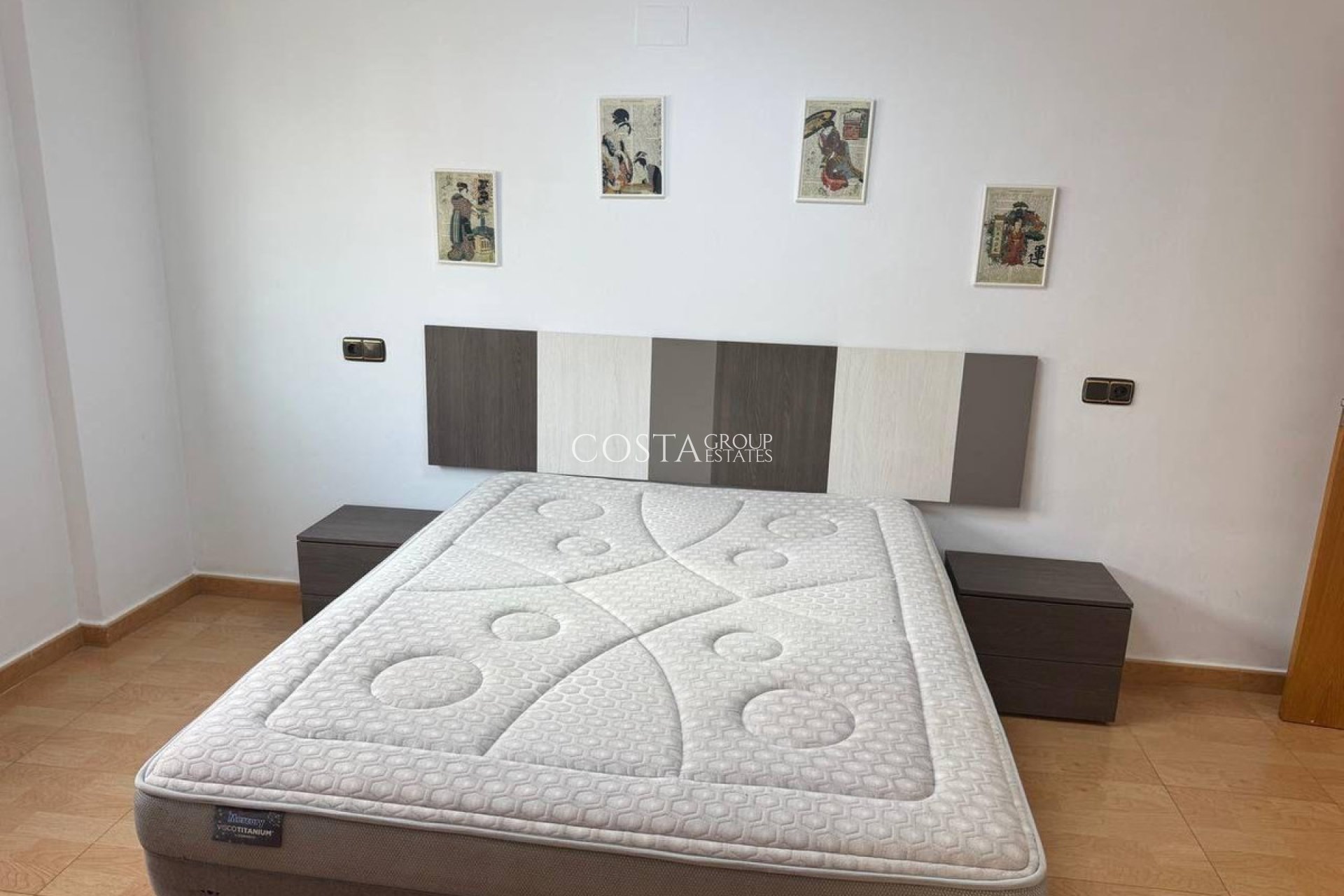 Revente - Apartments -
Torrevieja - Torrevieja Centro