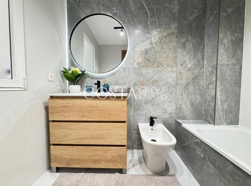 Revente - Apartments -
Torrevieja - Torrevieja Centro